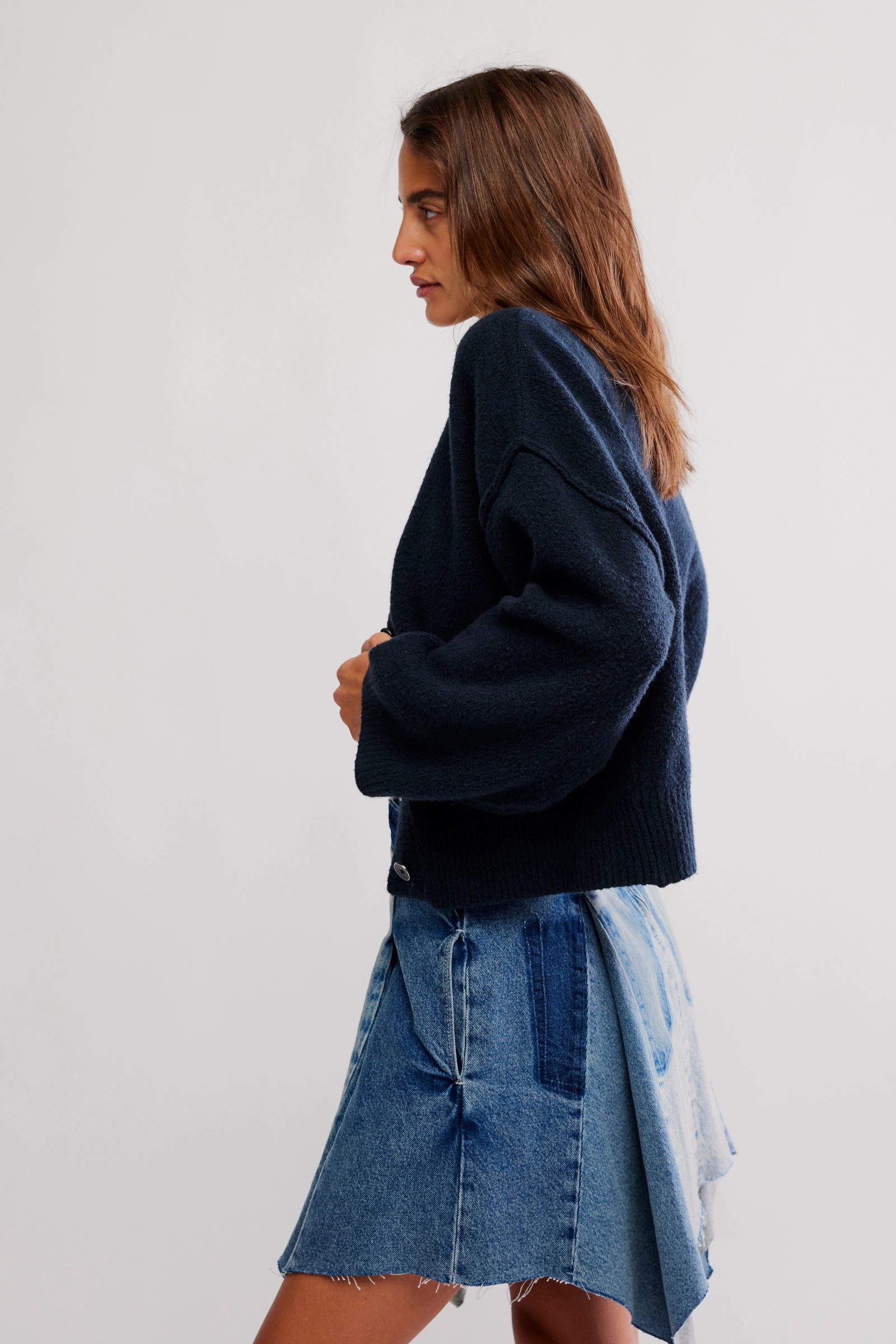 Cool Of The Night Cardi in Black