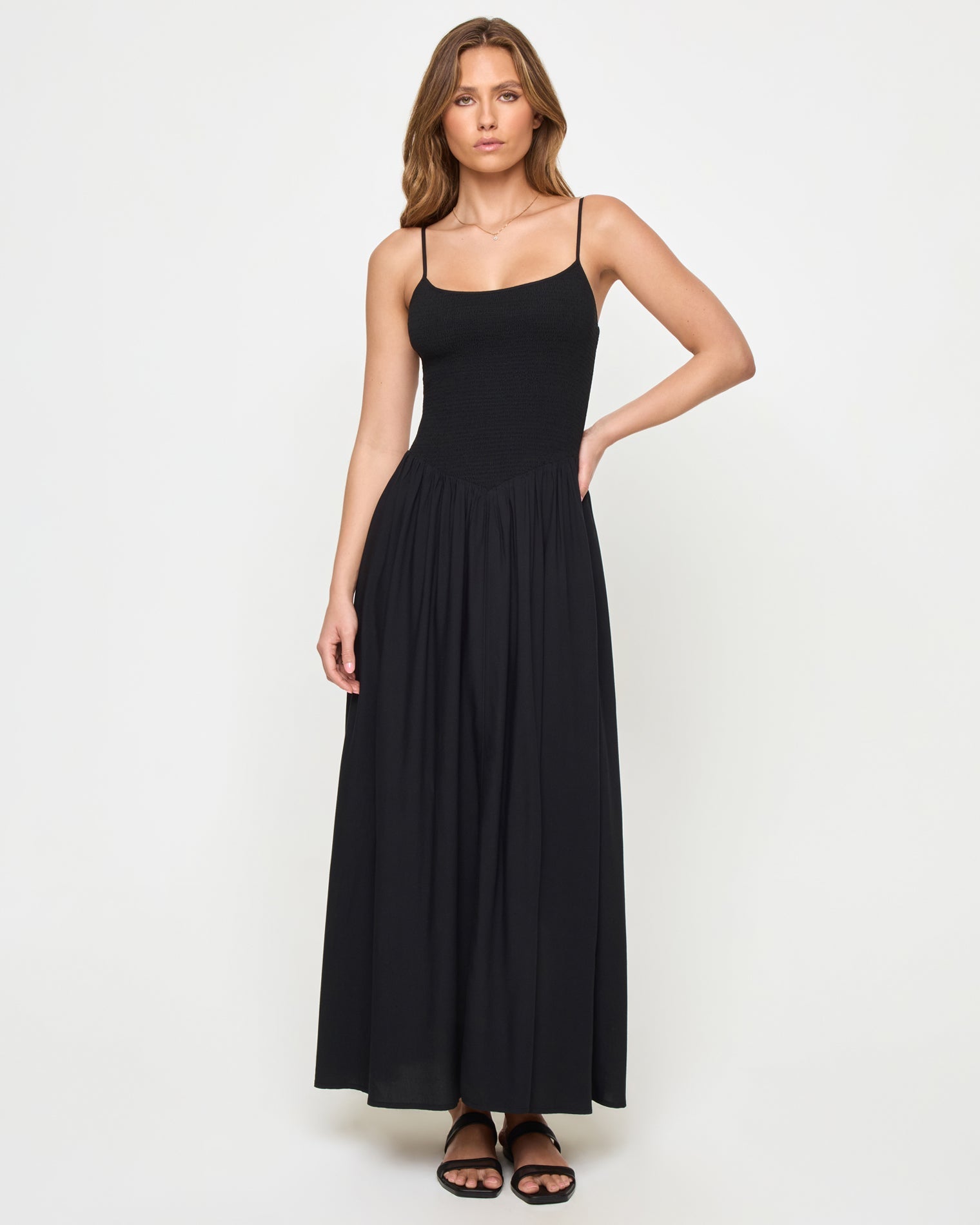 Black | Badge:New Arrival_#B2AC88_#ffffff'