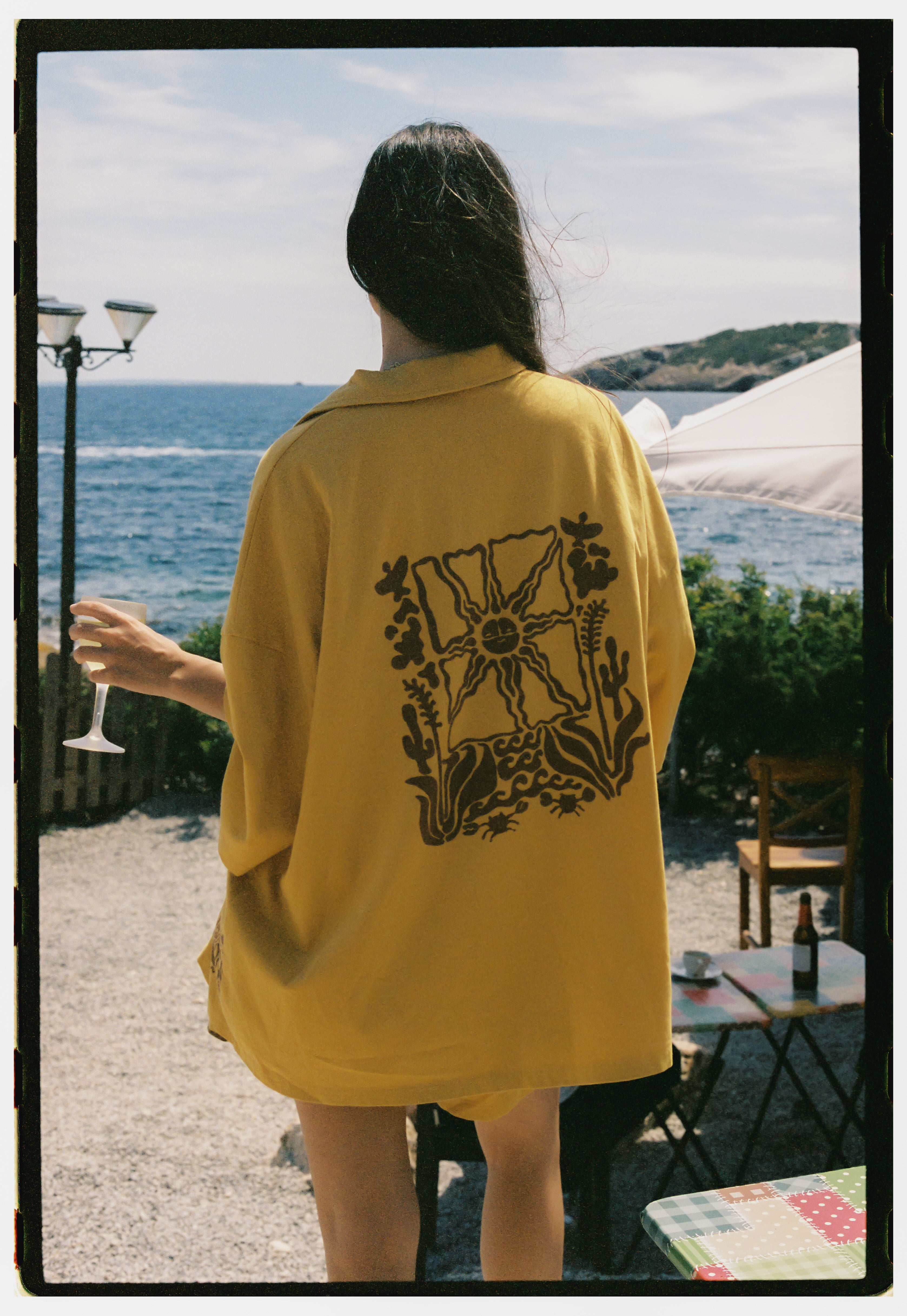 Sun Crab Chica Alexia Shirt