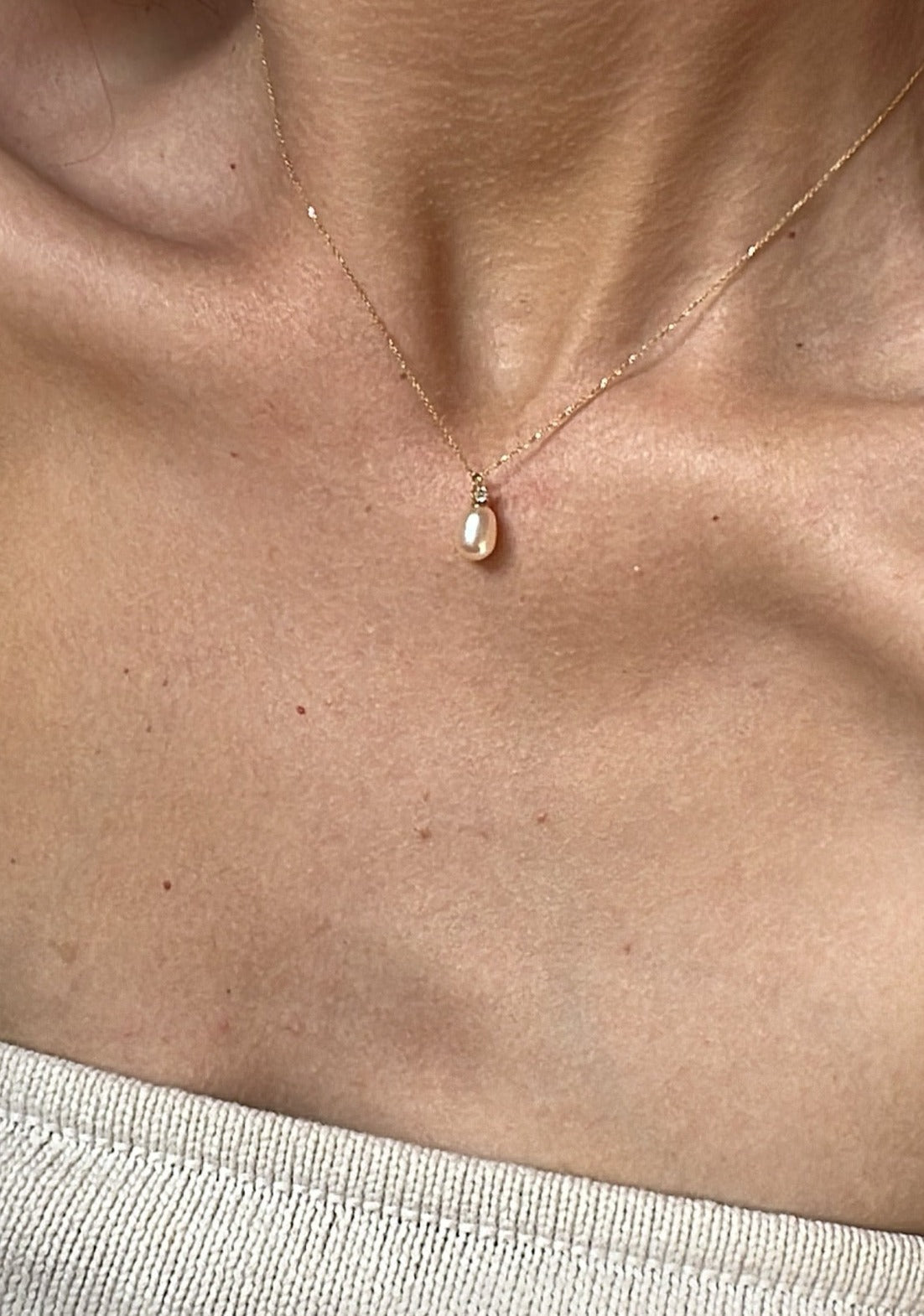 White Diamond and Blush Pearl Necklace