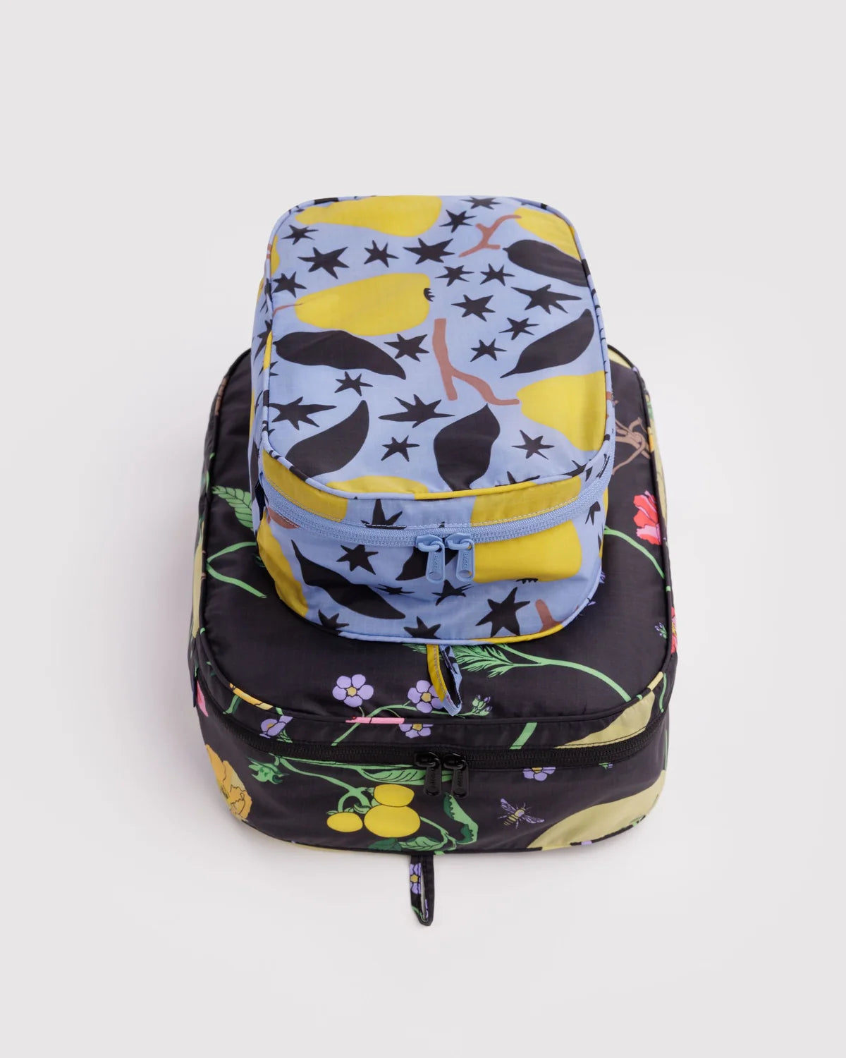 Packing Cube Set in Winter Orchard