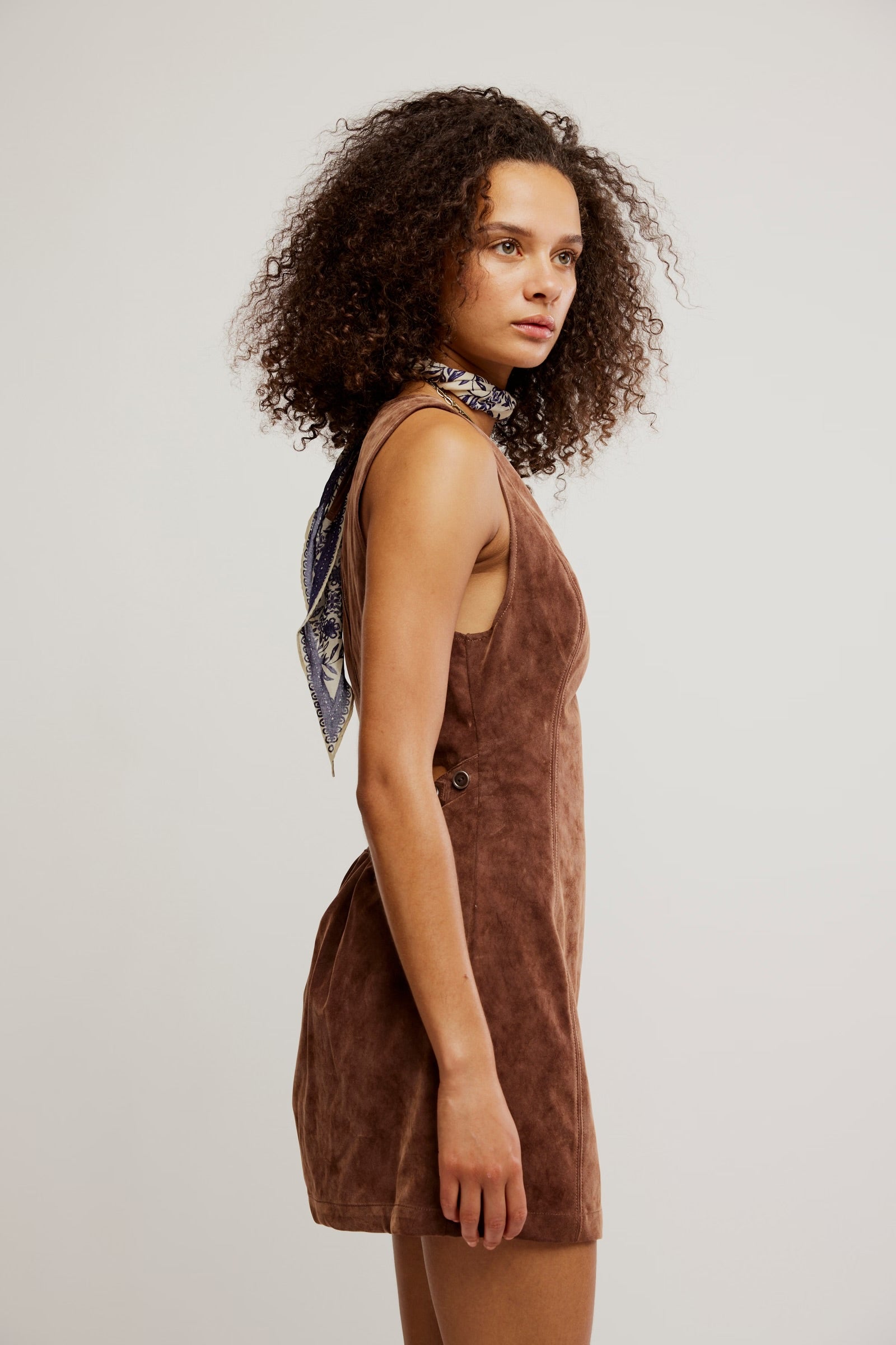 Atlas Suede Mini in Chicory Coffee