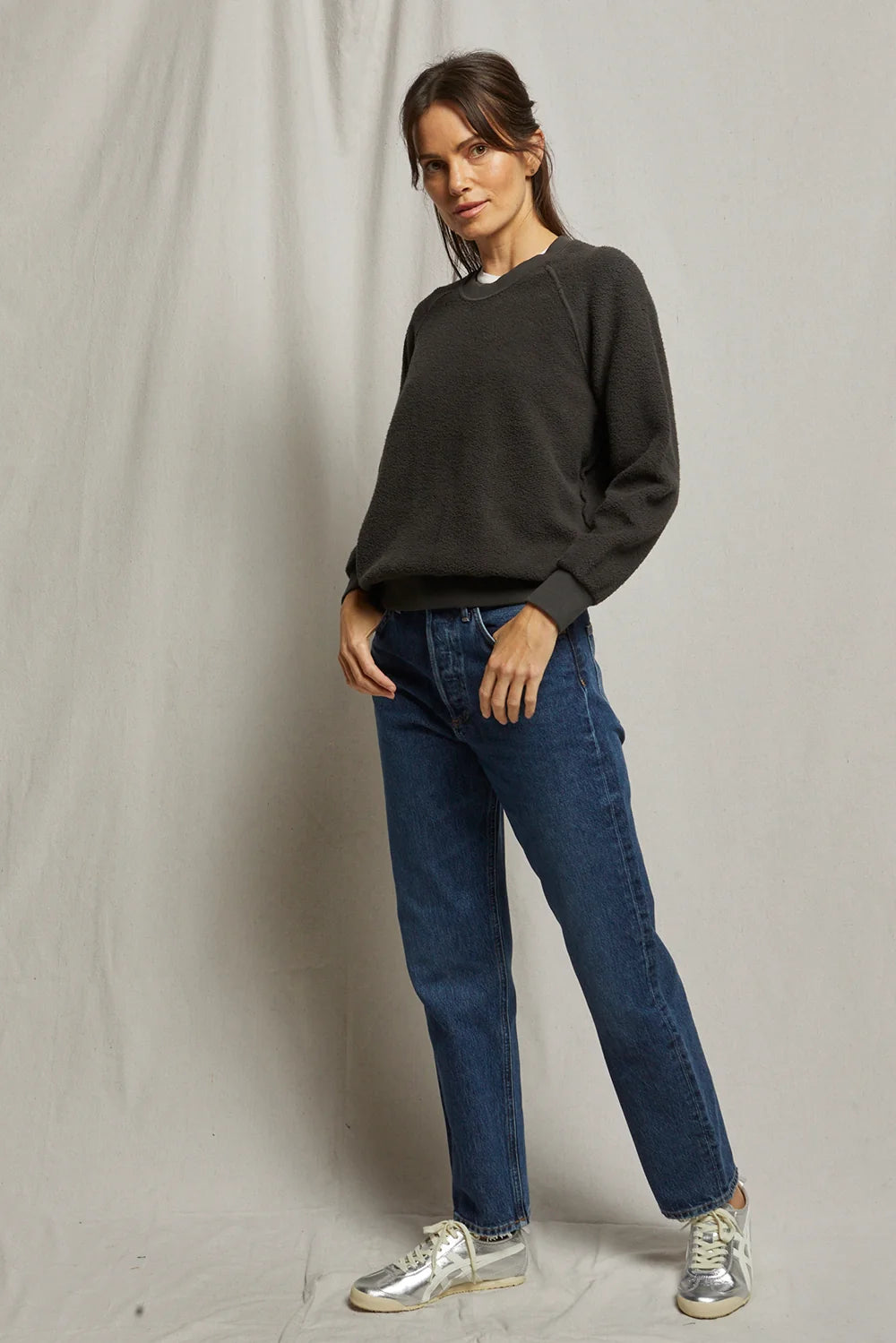 Ziggy Reverse Fleece Crewneck Sweatshirt in Vintage Black