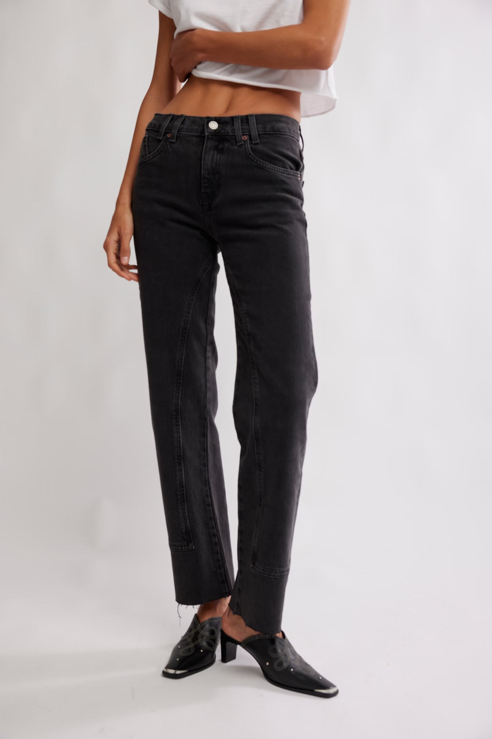 Risk Taker Mid Rise Straight Jeans in Main Squeeze