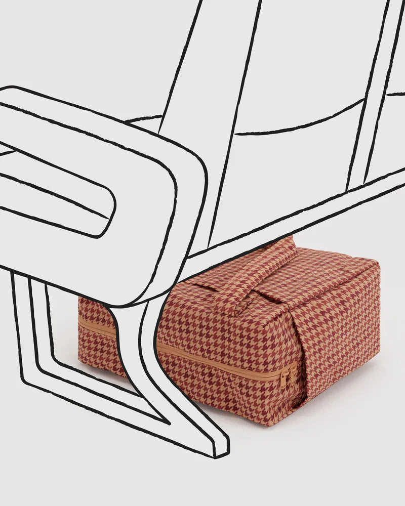 Small Cloud Carry On in Tan Houndstooth