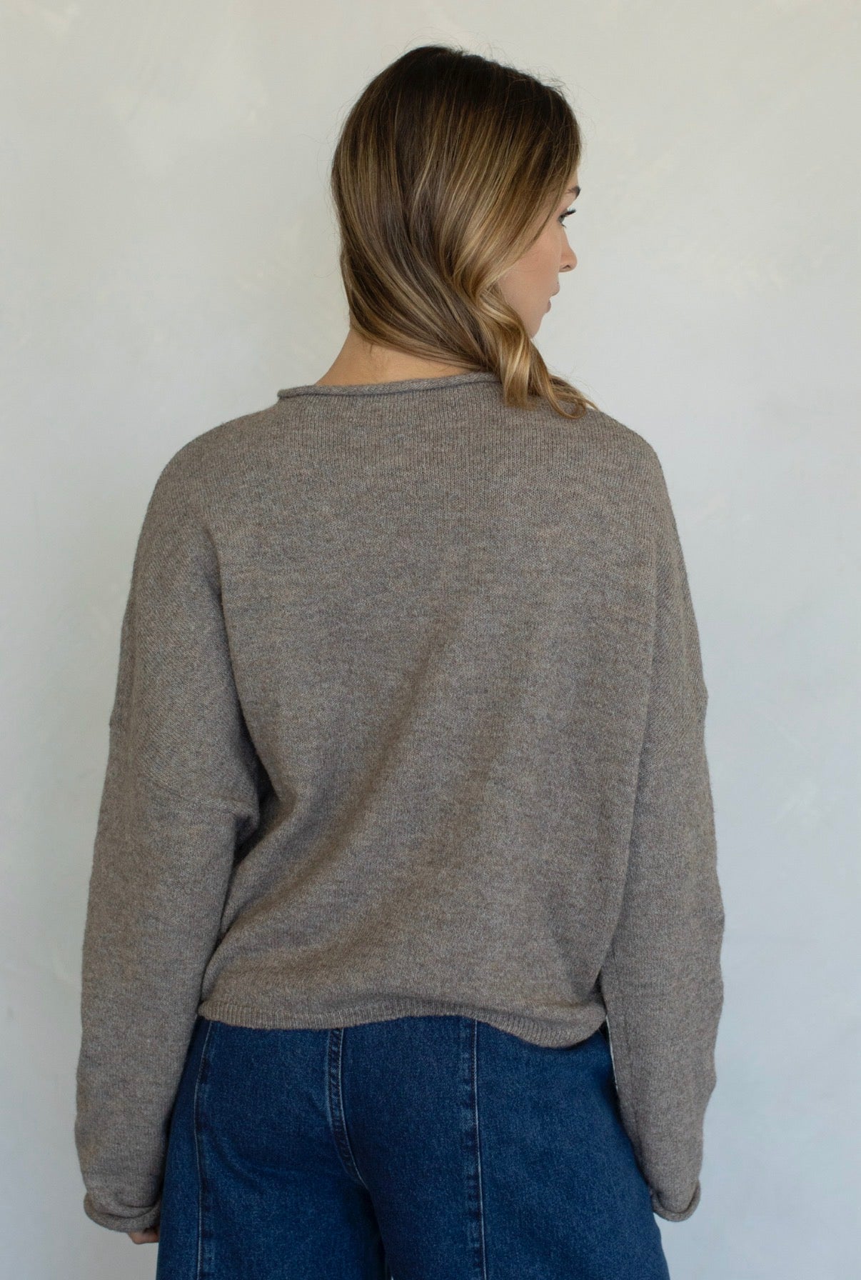 Maisie Pullover in Mocha