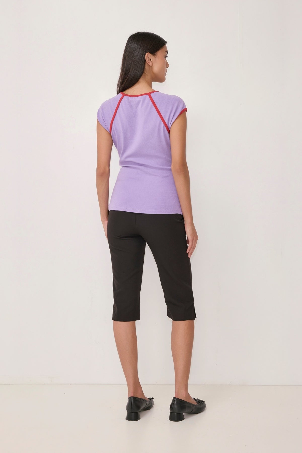 Greta Retro Tee in Violet