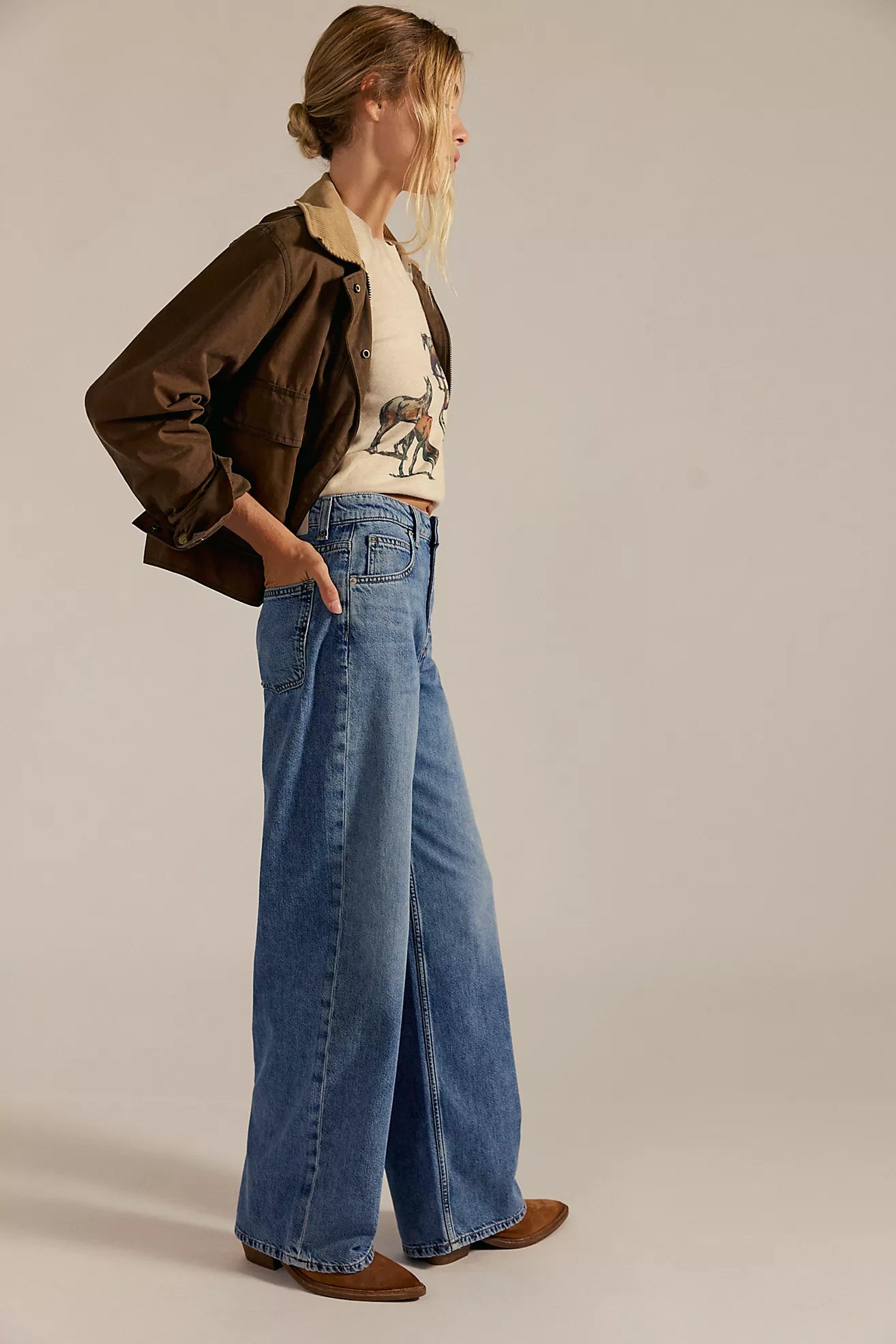 Nia Boyfriend Jeans in Friday