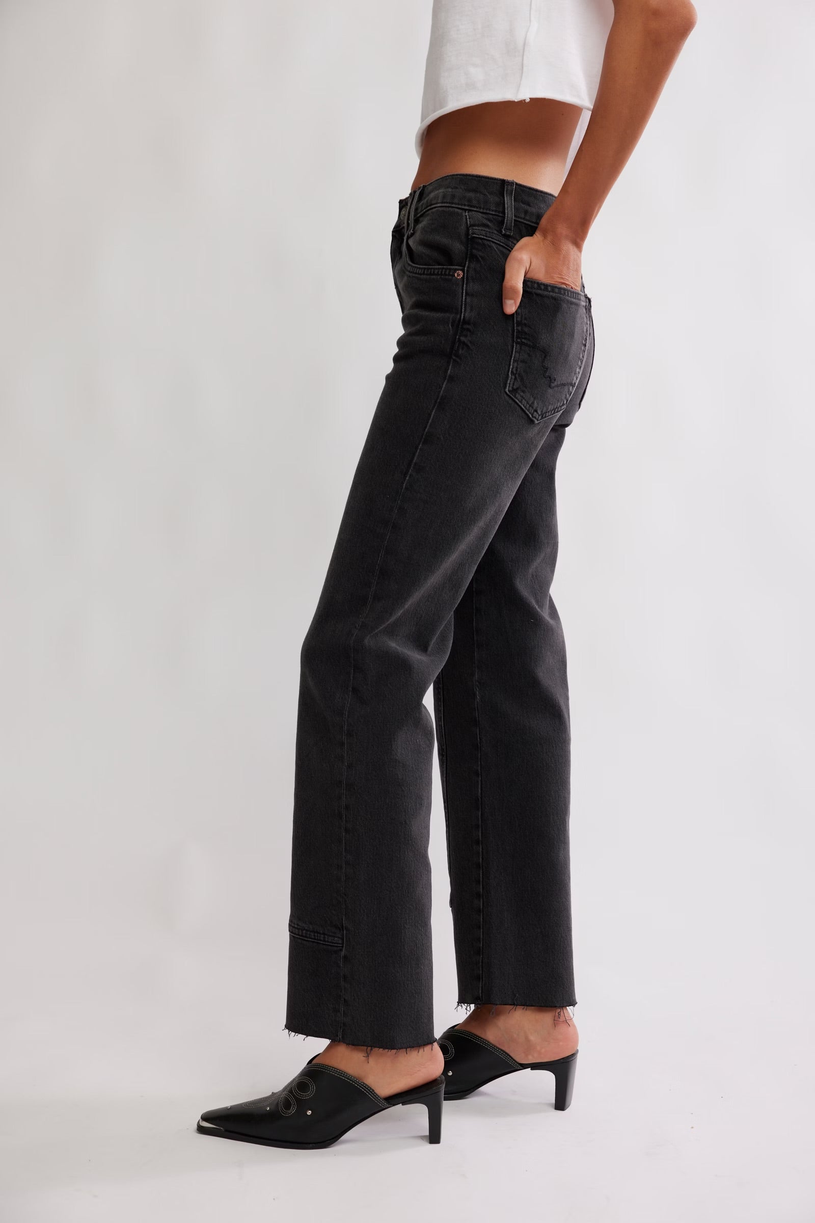 Risk Taker Mid Rise Straight Jeans in Main Squeeze