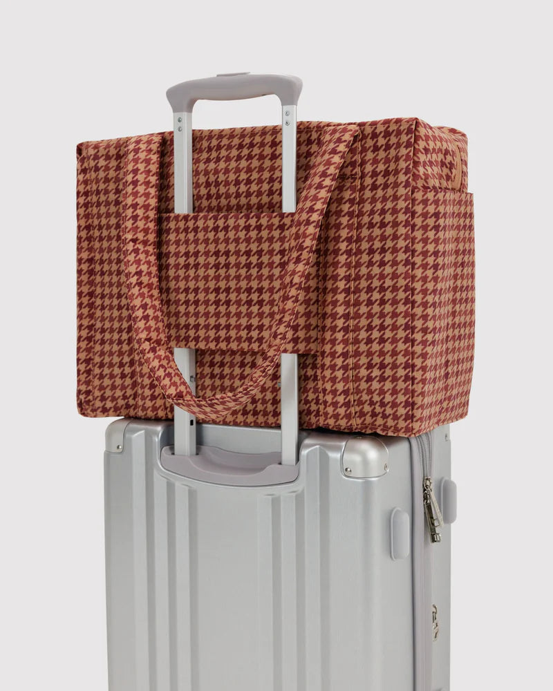 Small Cloud Carry On in Tan Houndstooth