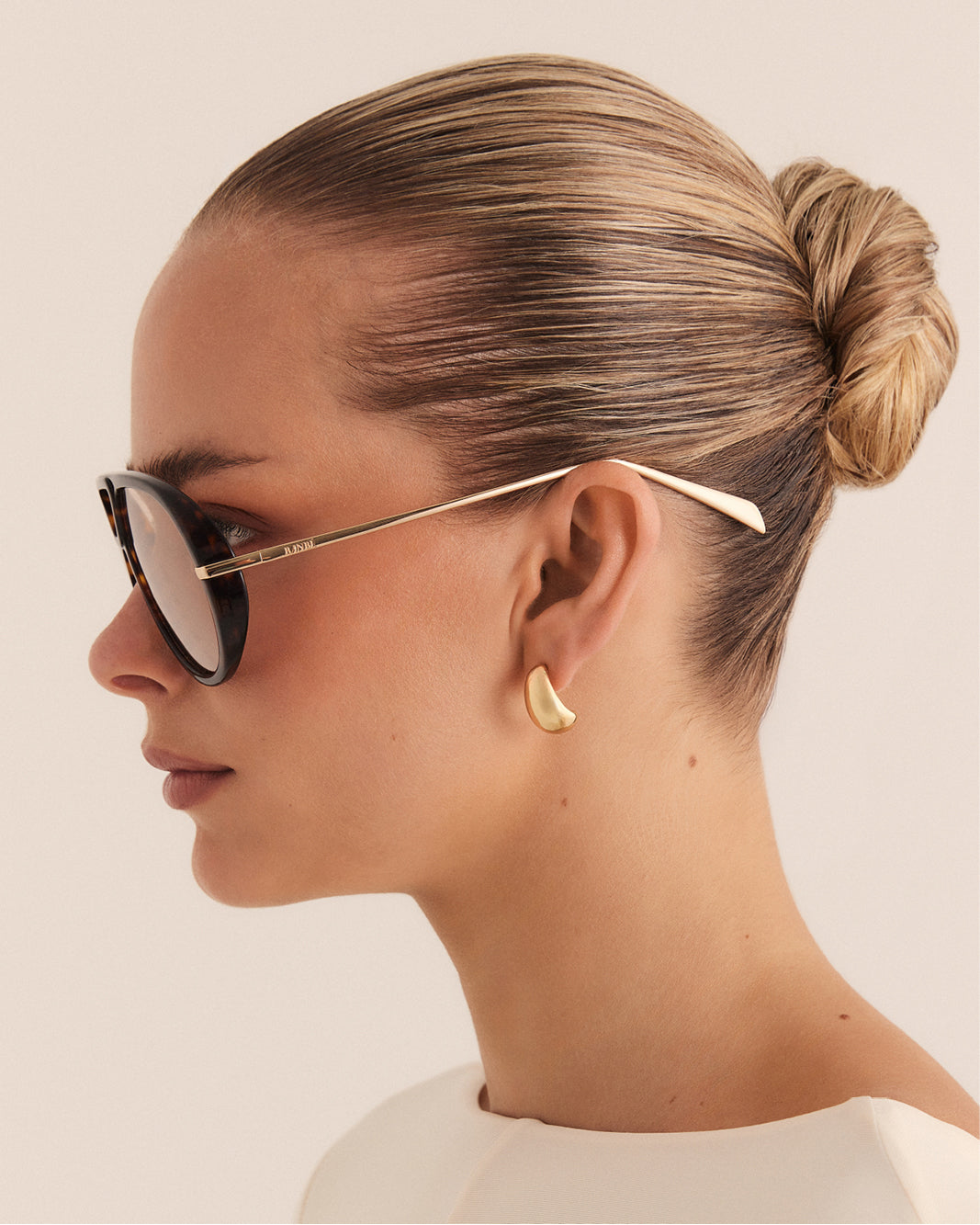 The Harley in Cacao Tortoise Peach
