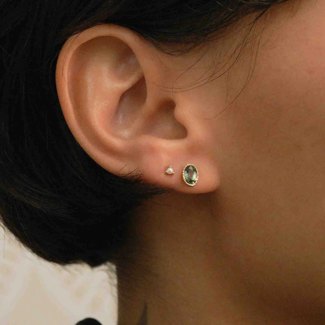 Green Sapphire Oval Wisp Earrings