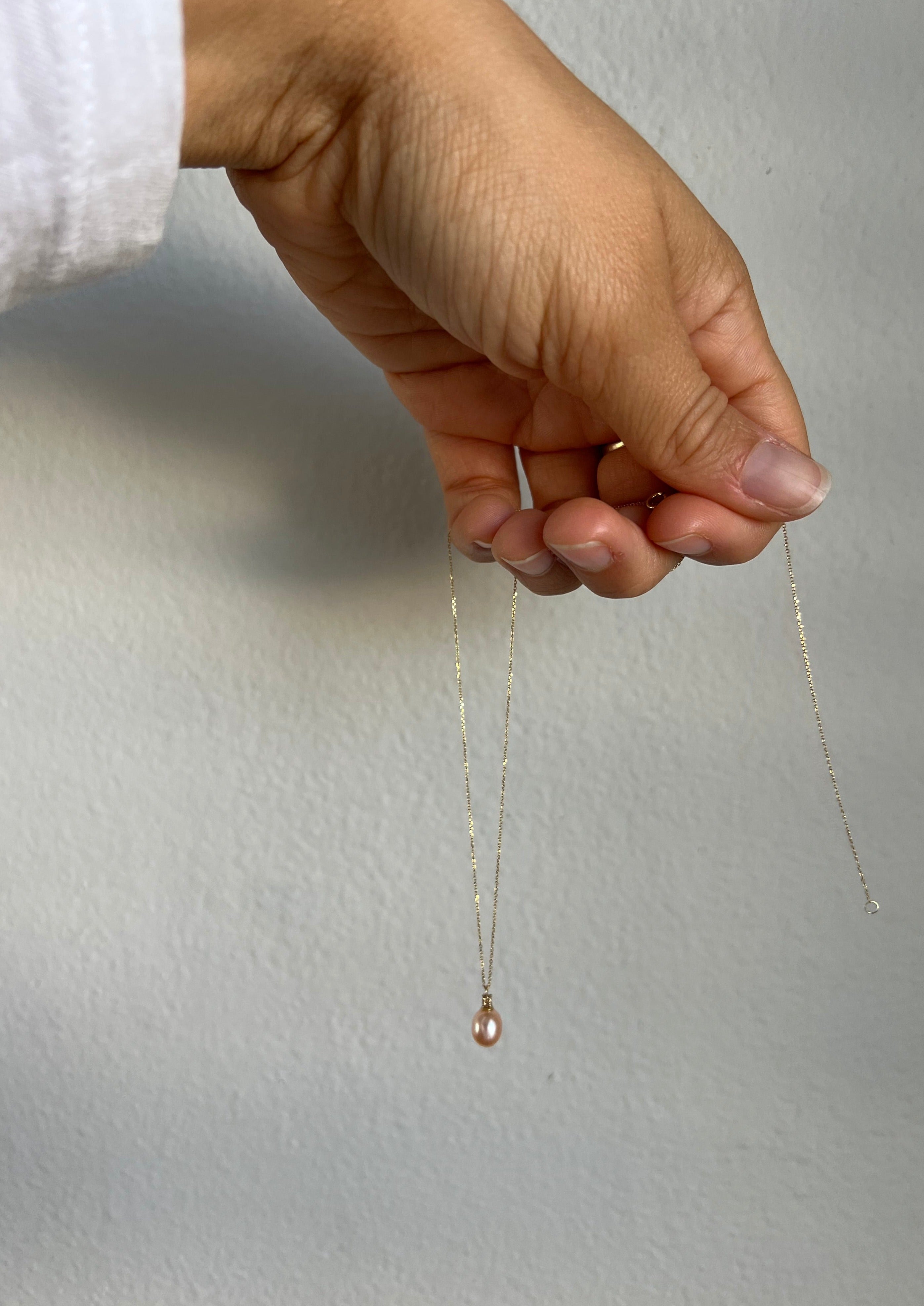 White Diamond and Blush Pearl Necklace