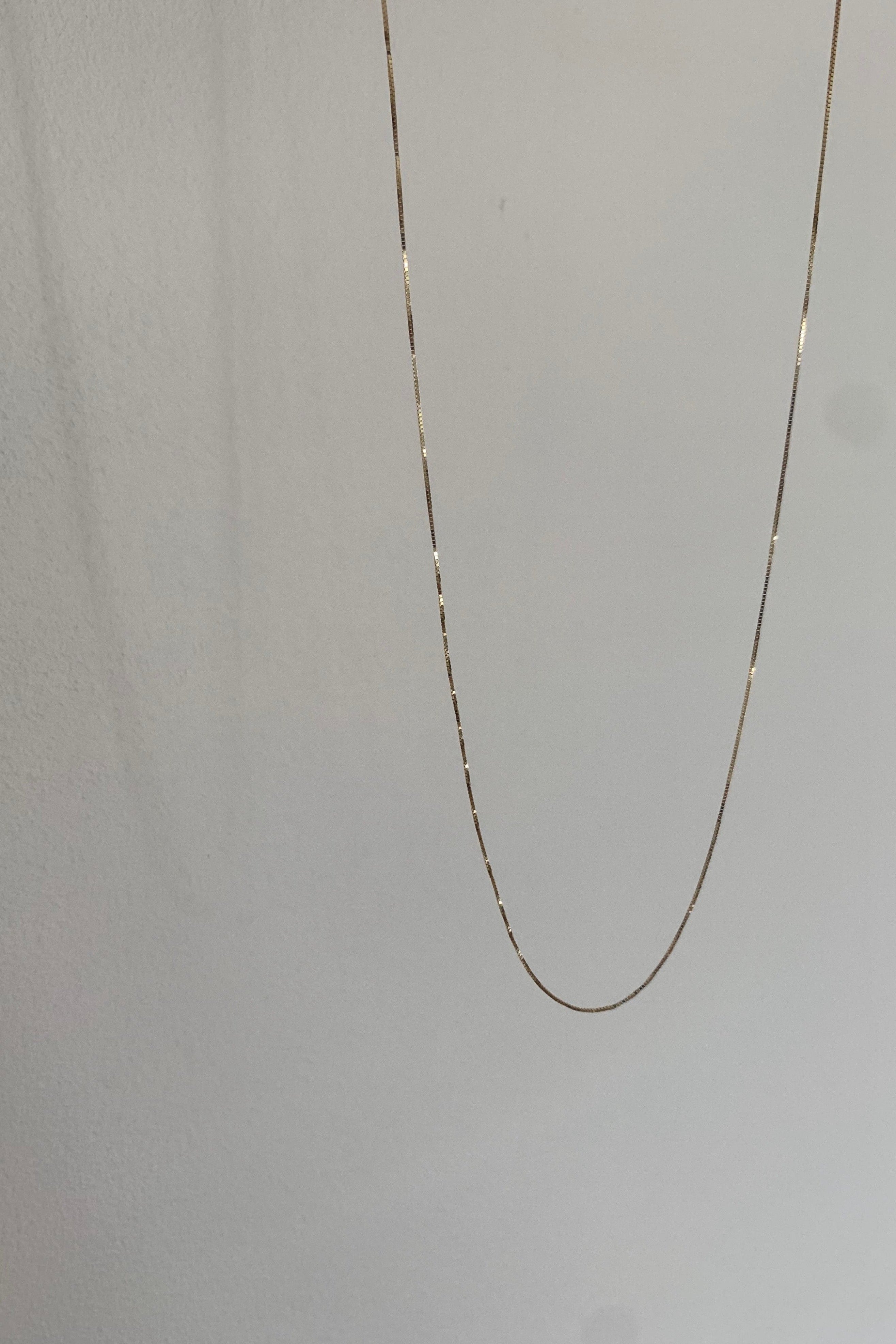 Petite Box Chain
