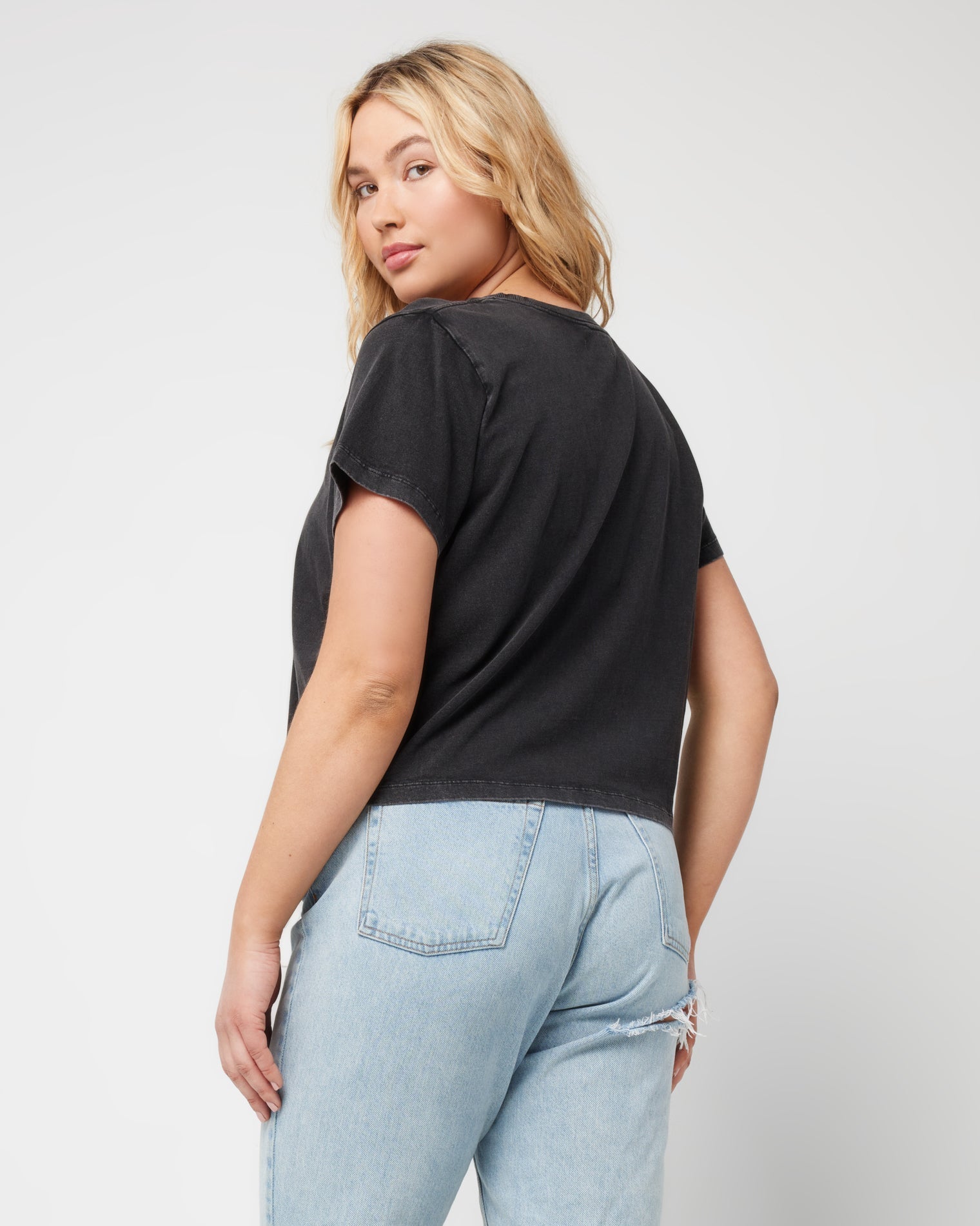 Black | Model: Sydney (size: XL)