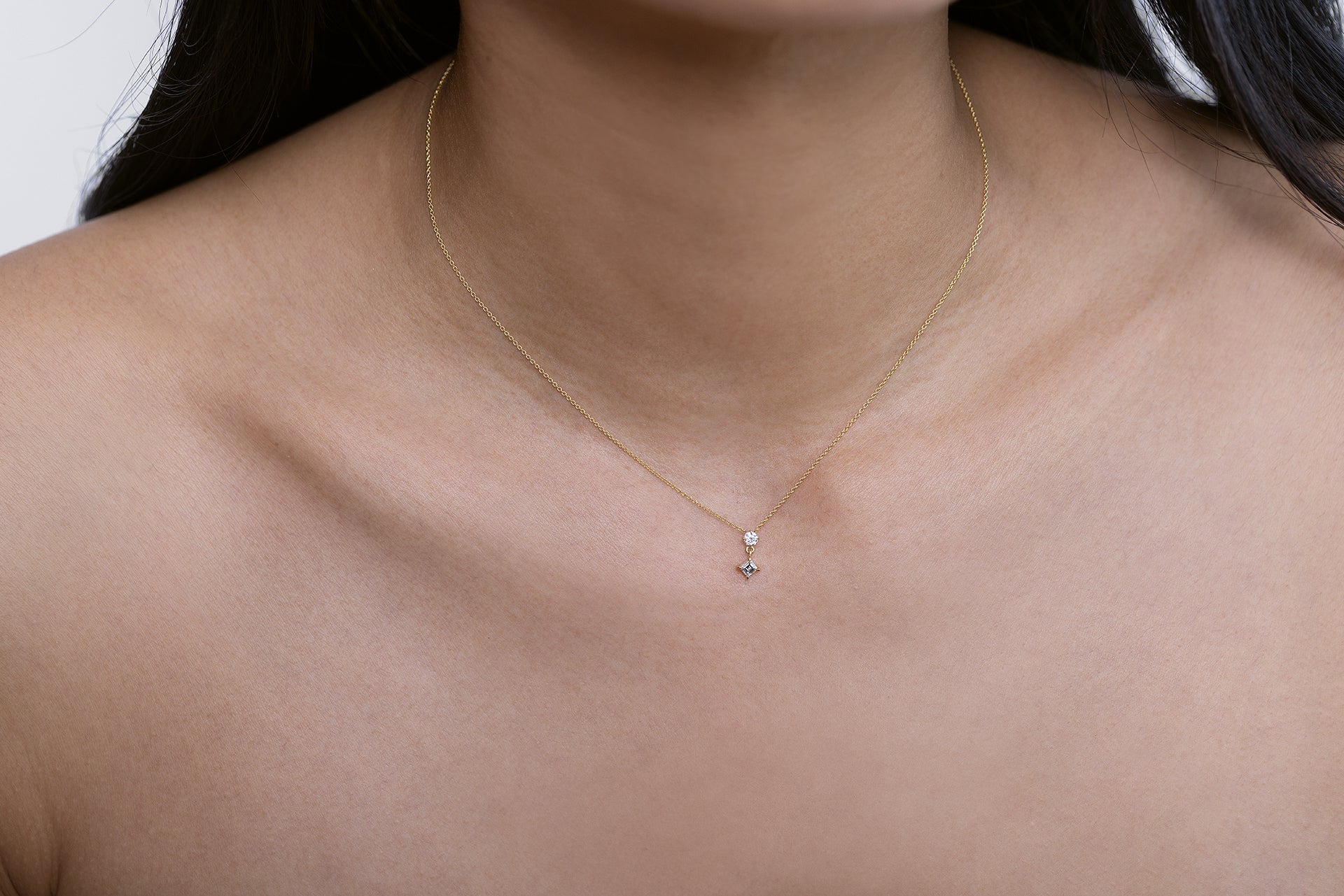 Mix Matched Round and Carre Shape Diamond Drop Necklace