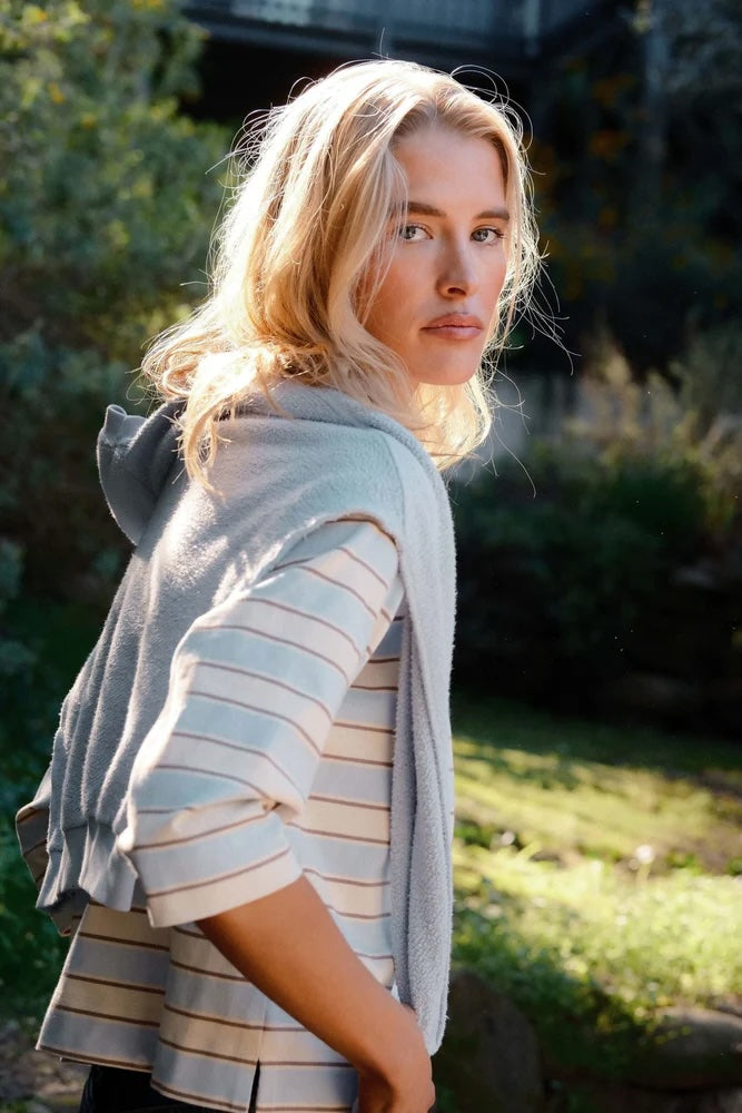Ziggy Reverse Fleece Crewneck Sweatshirt in Powder Blue