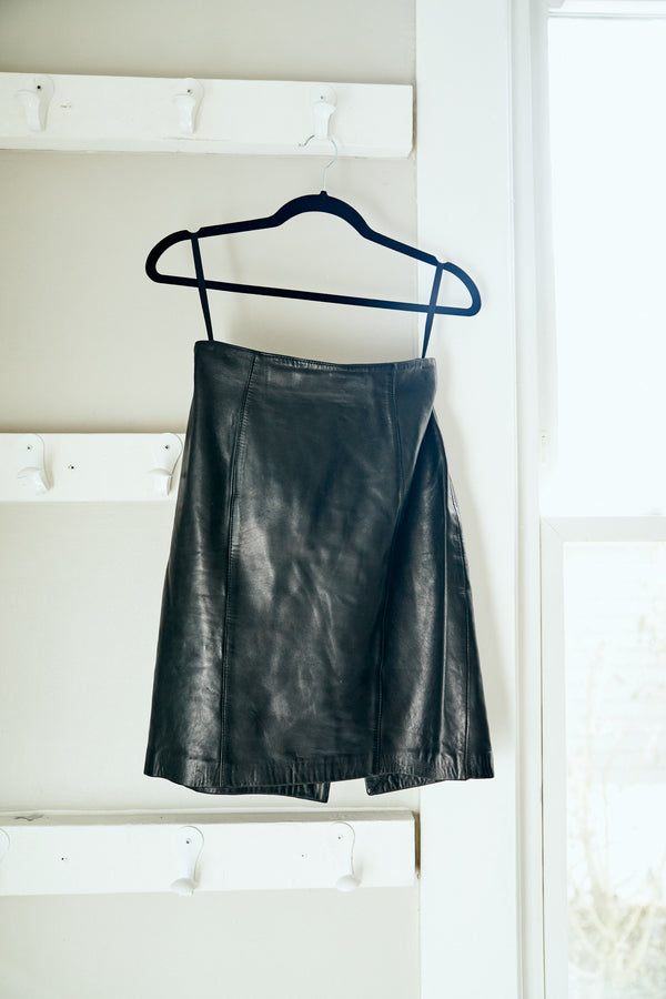 Vintage Lord & Taylor Leather Skirt in Black