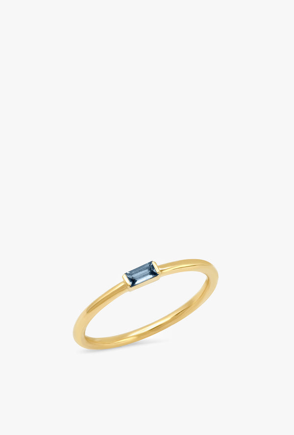 Blue Sapphire Baguette Solitare Ring