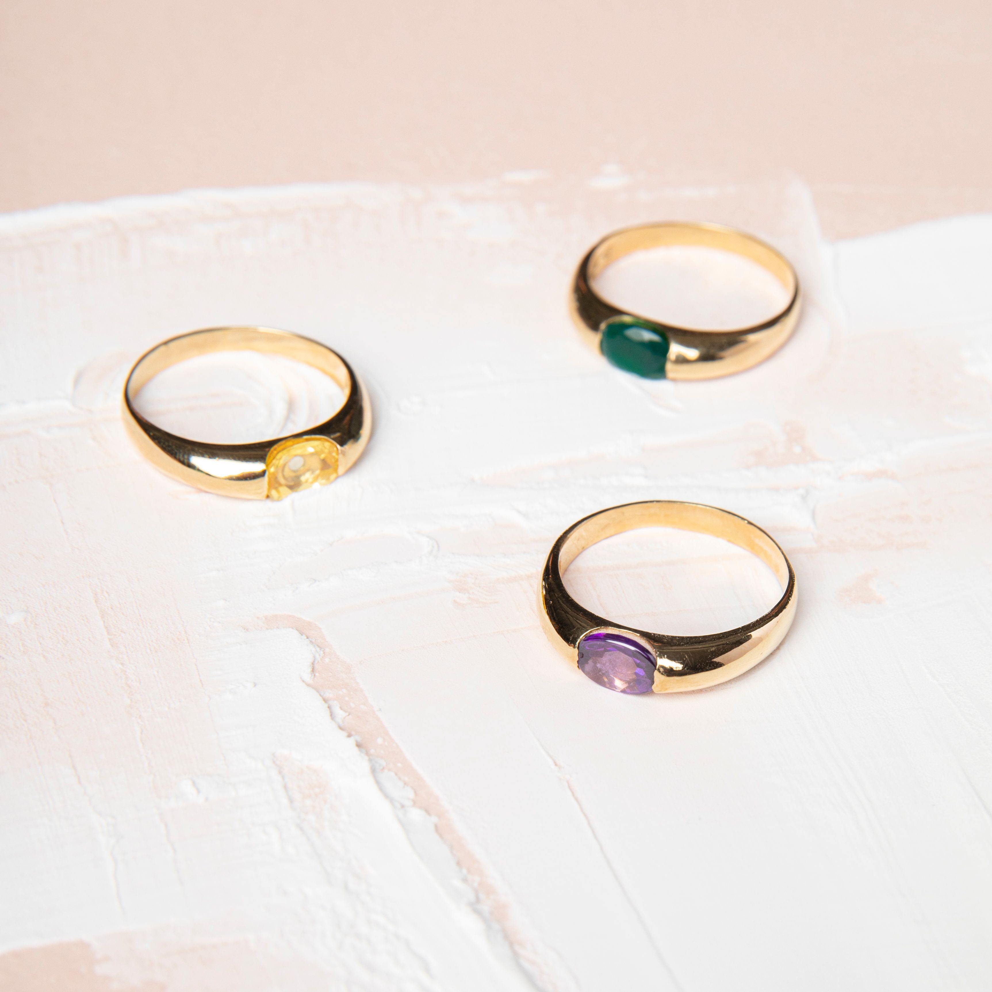 AMBER BRIGITTE RING
