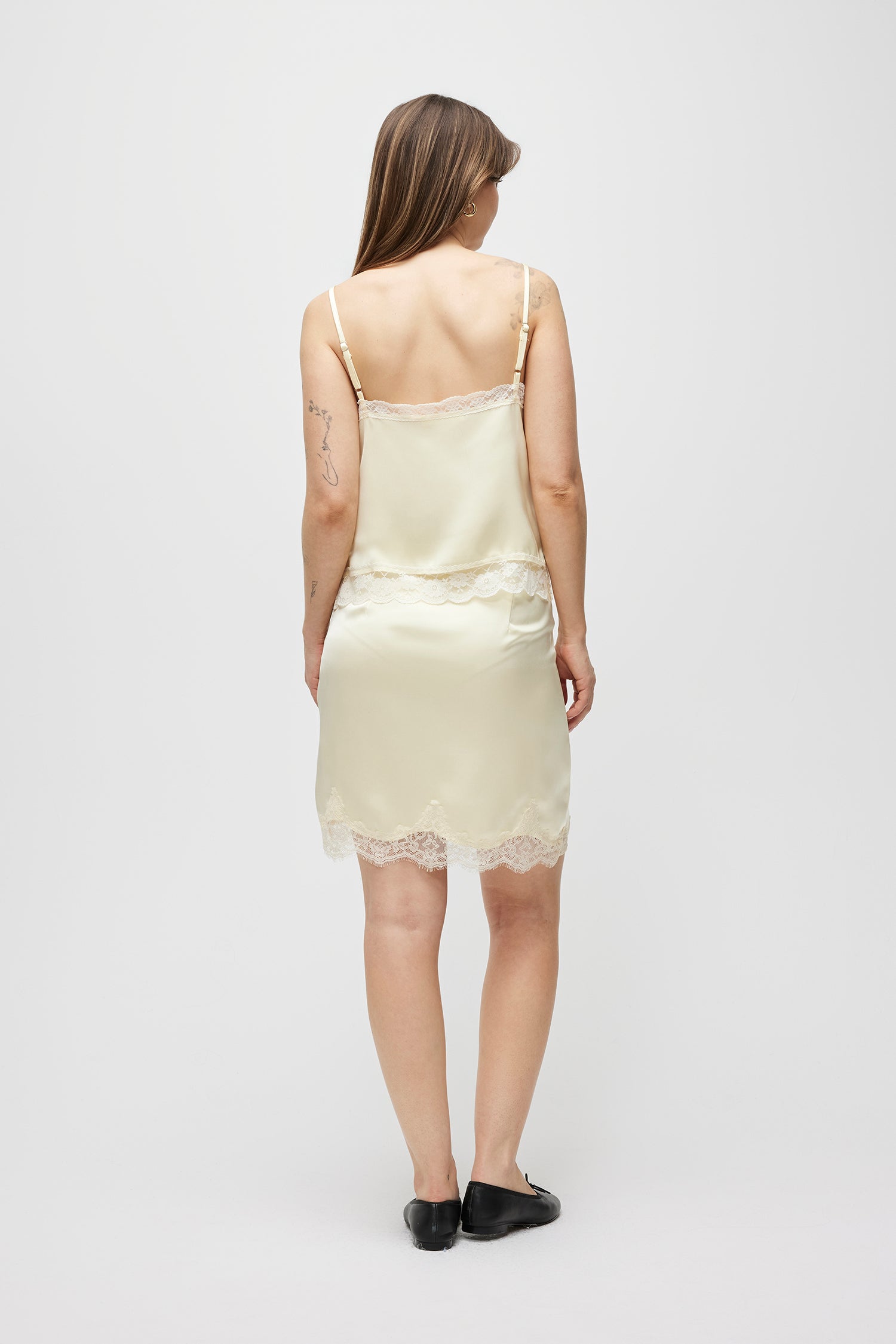 Louisa Knee Length Skirt in Buttercream