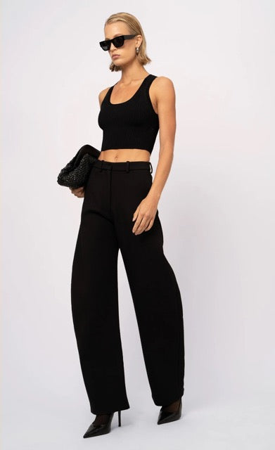 Eve Crop in Black