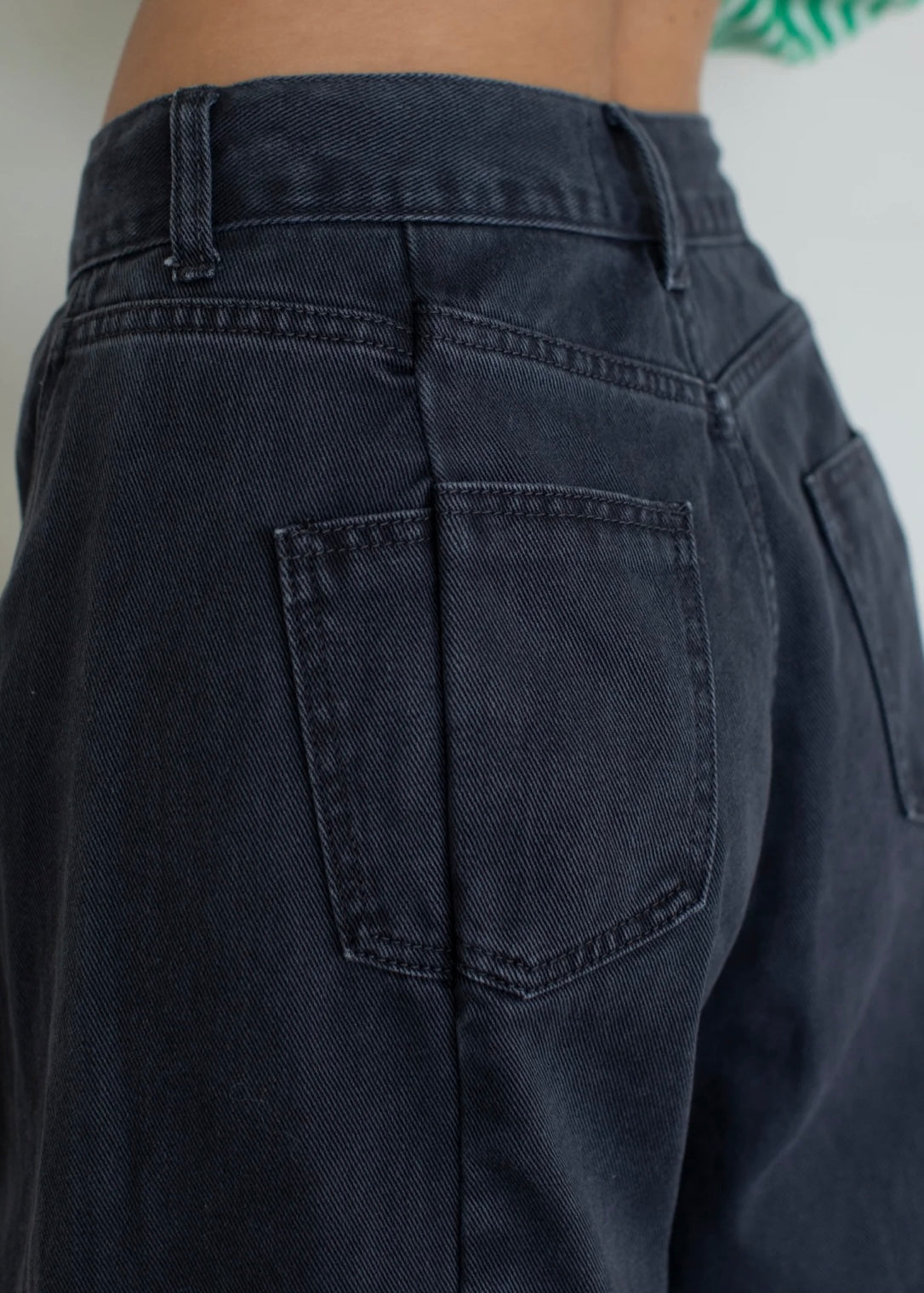 Hayden Barrel Denim Jeans