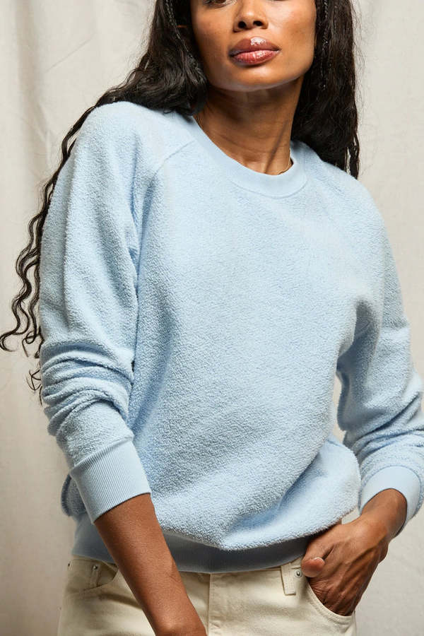 Ziggy Reverse Fleece Crewneck Sweatshirt in Powder Blue
