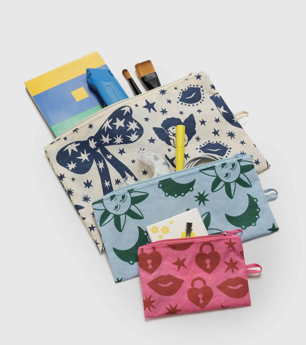 Flat Pouch Set in Charms