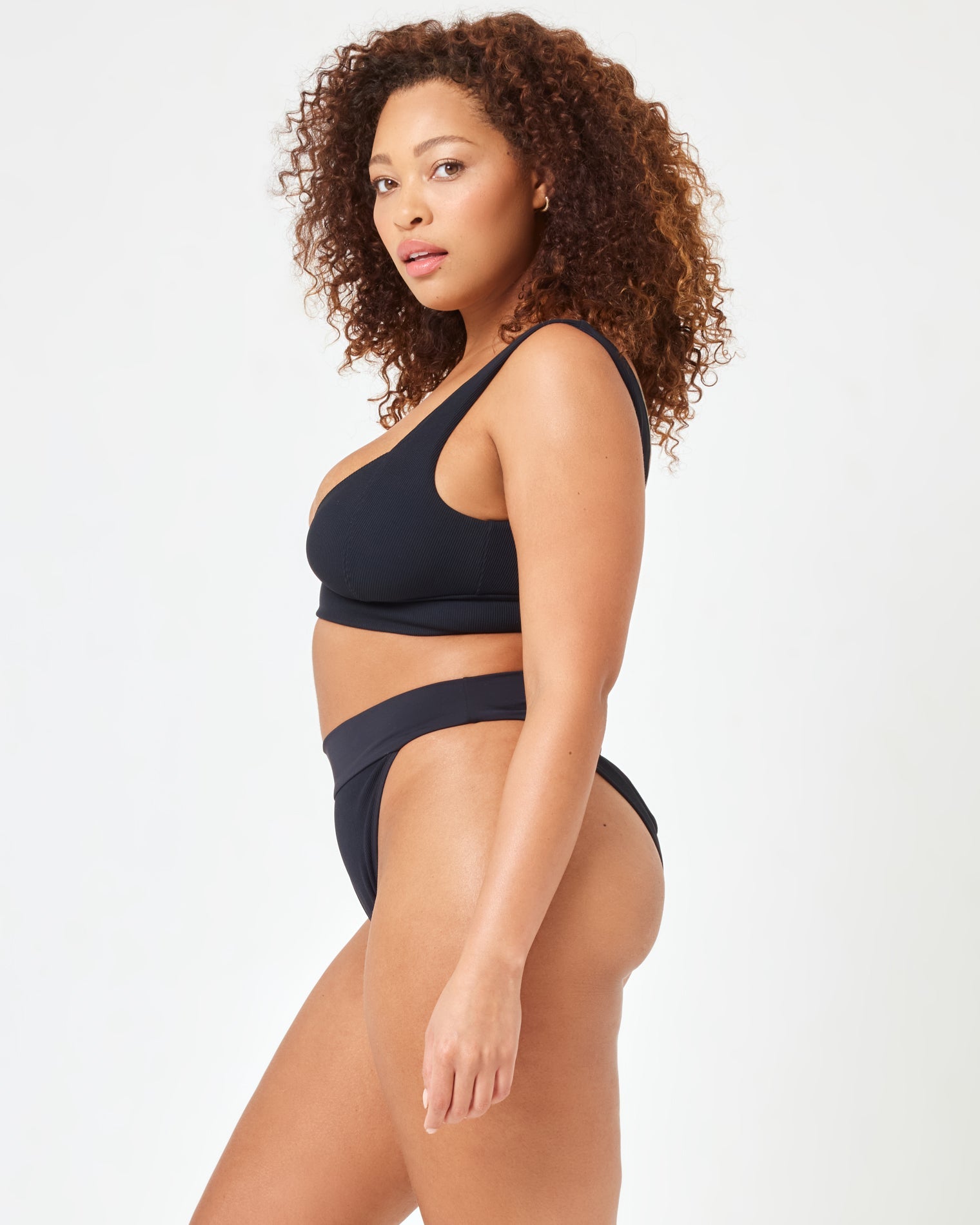 Black | Model: Amber (size: XL)