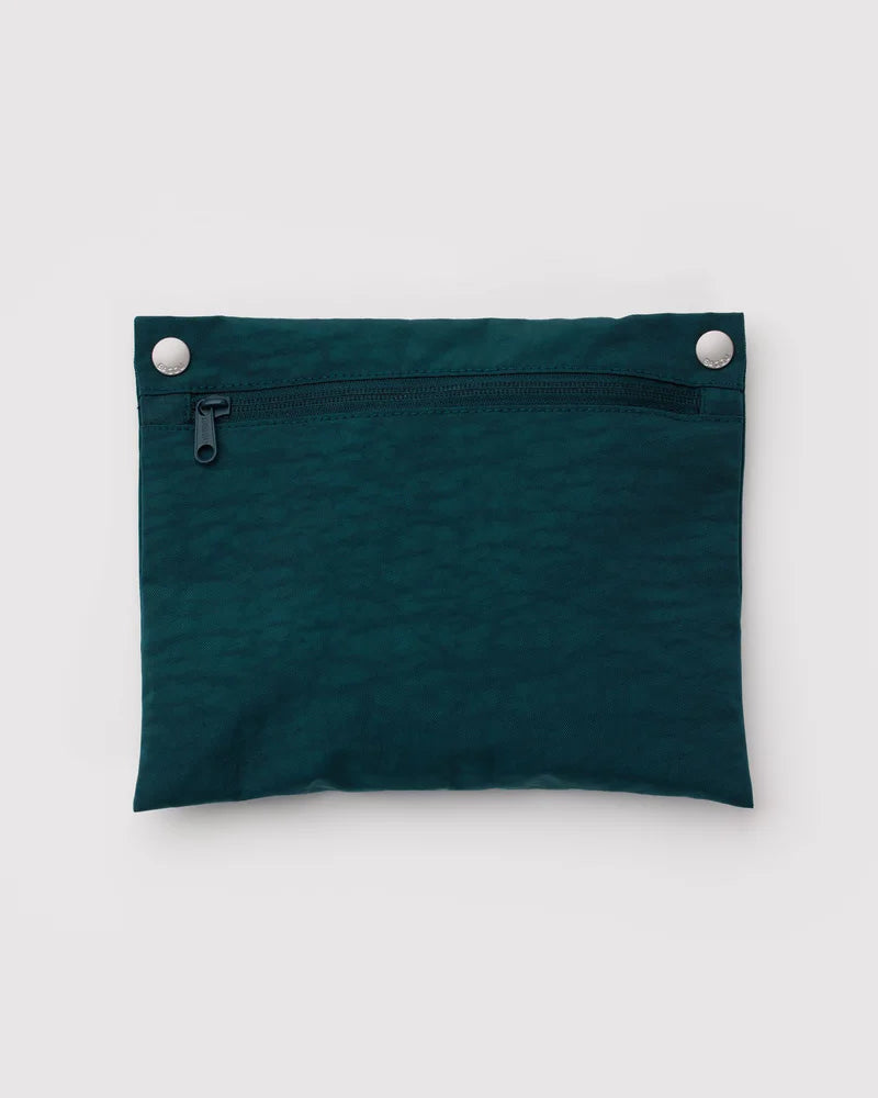 Cloud Bag in Deep Sea