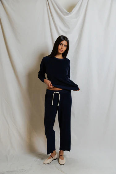 Eliana Terry Pant in Navy