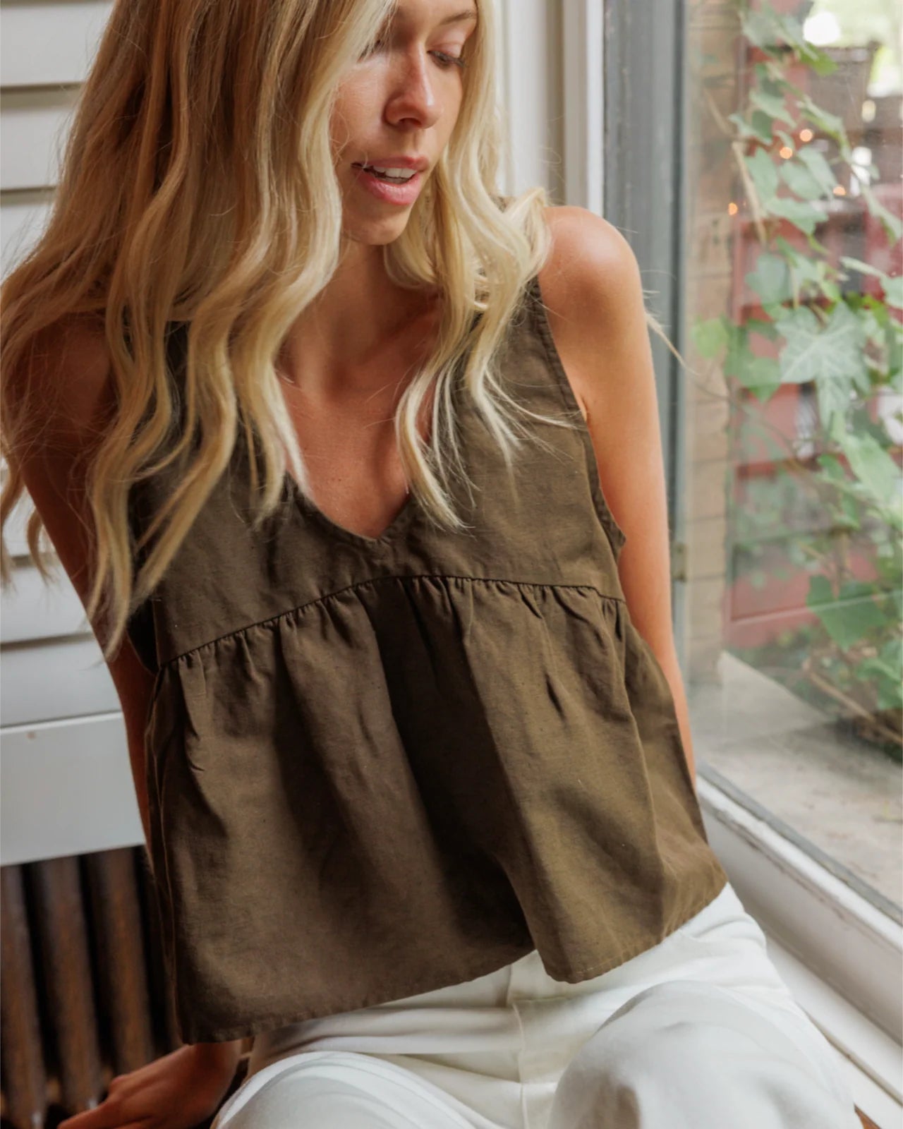 Gigi Top in Dark Earth