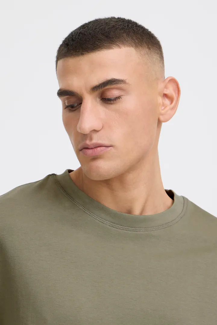 Danton Tee in Bungee Cord