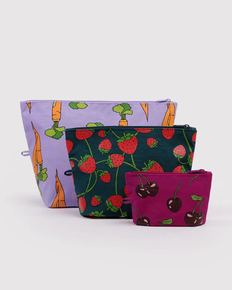 Go Pouch Set in Carrots & Berries