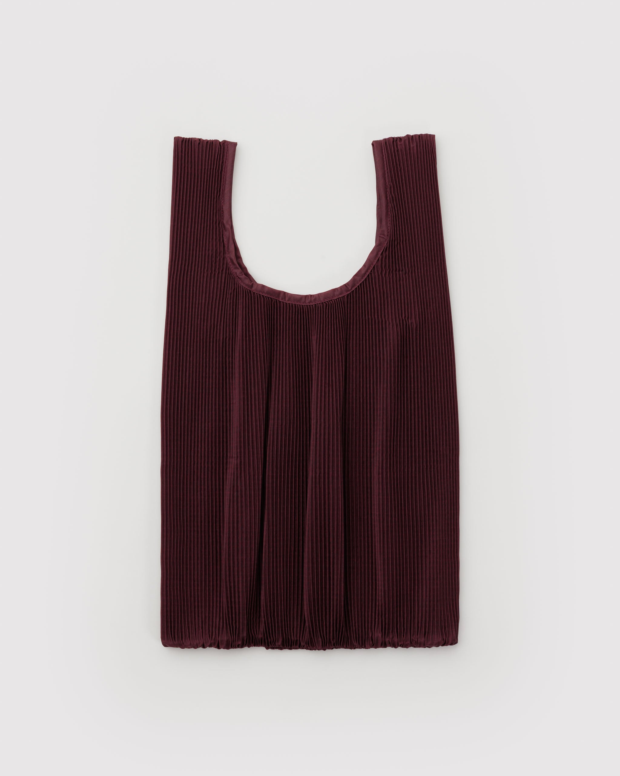 Pleated Baggu in Mahogany