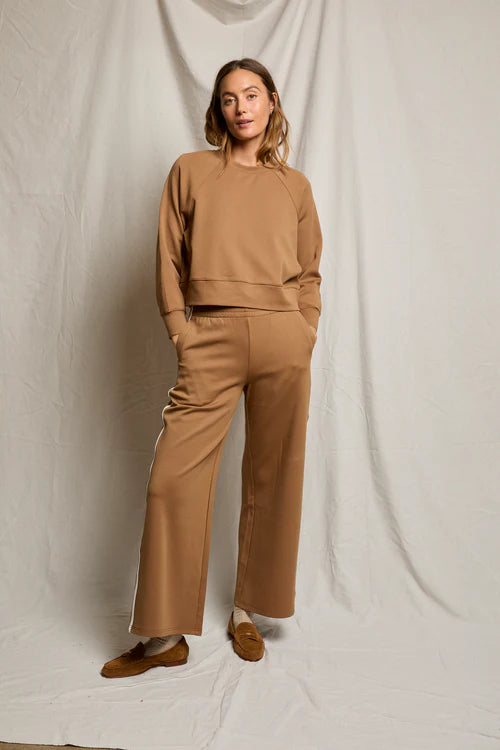 Nell Sweatshirt in Mocha