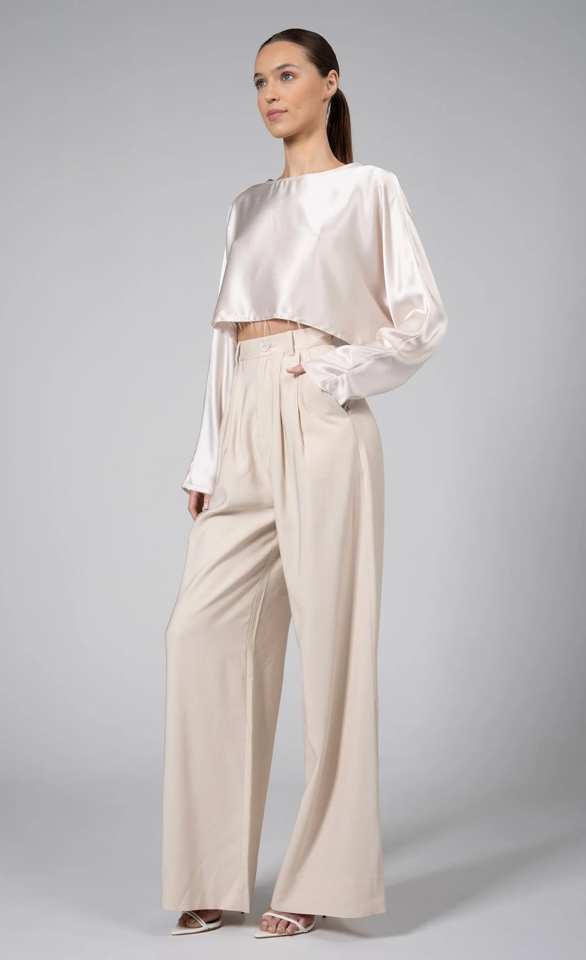 Fabi Wide Leg Pant in Oat