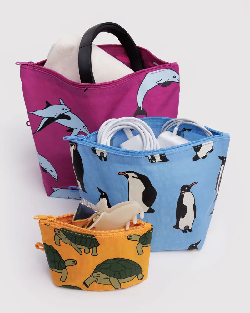 Go Pouch Set in Vacation Animals