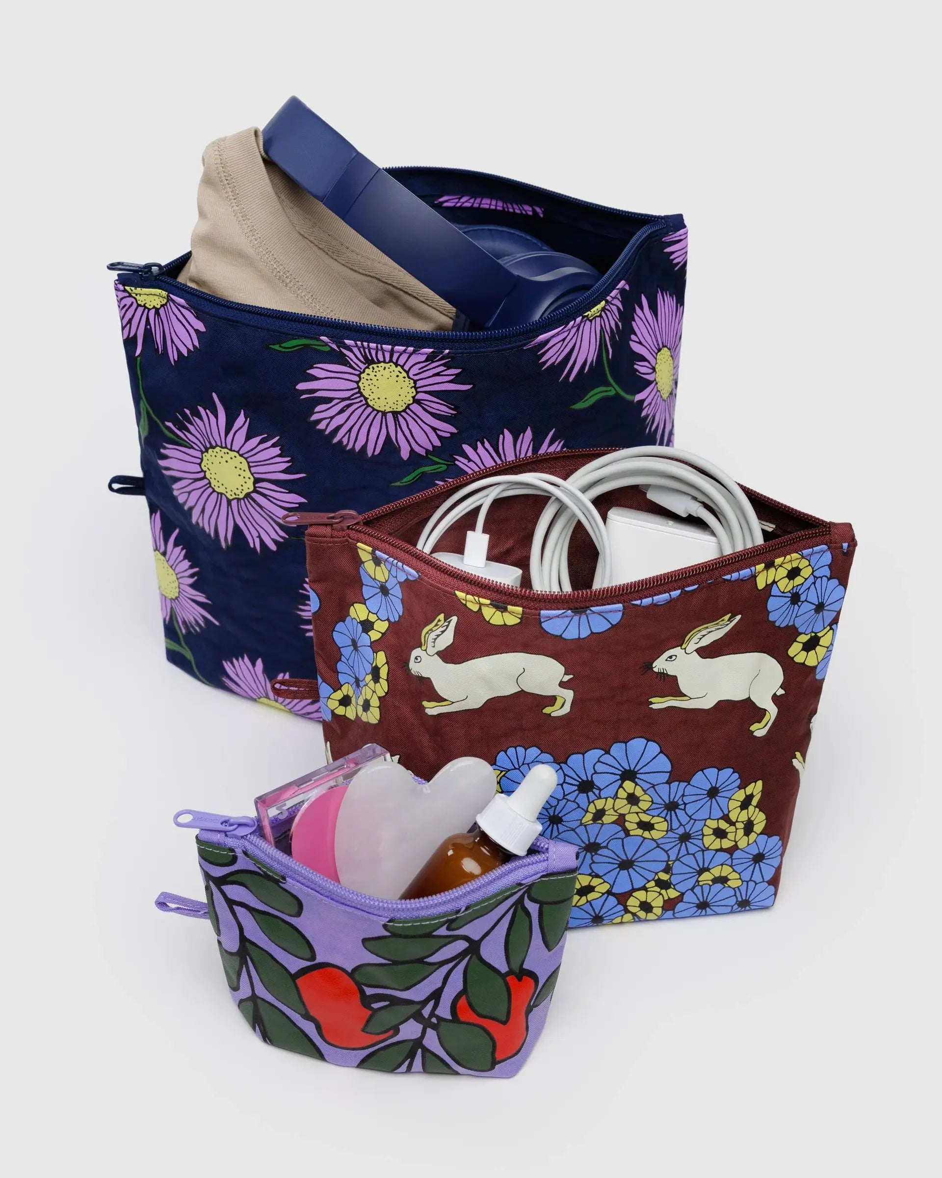 Go Pouch Set in Night Orchard