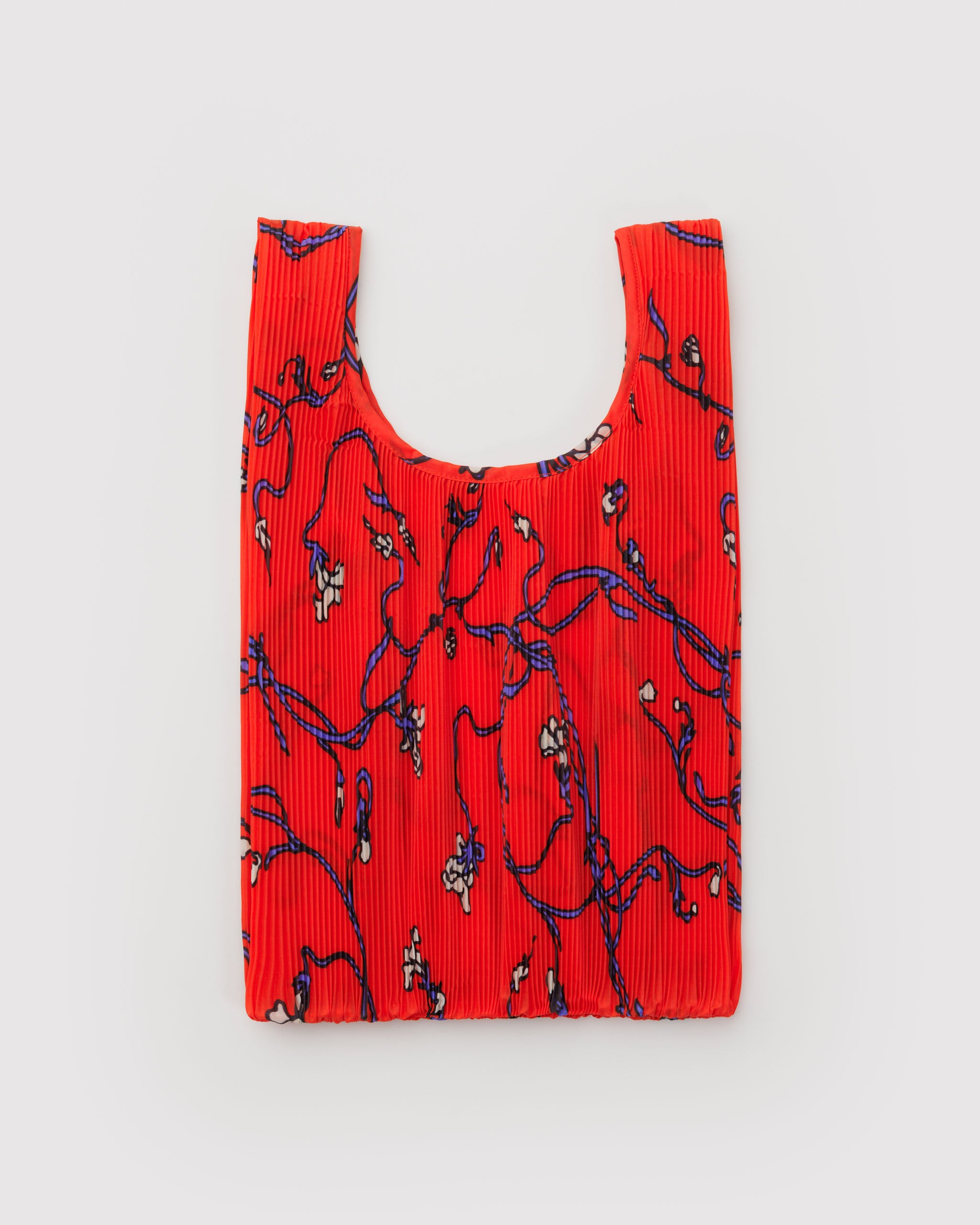 Pleated Baggu in Red Snapdragon