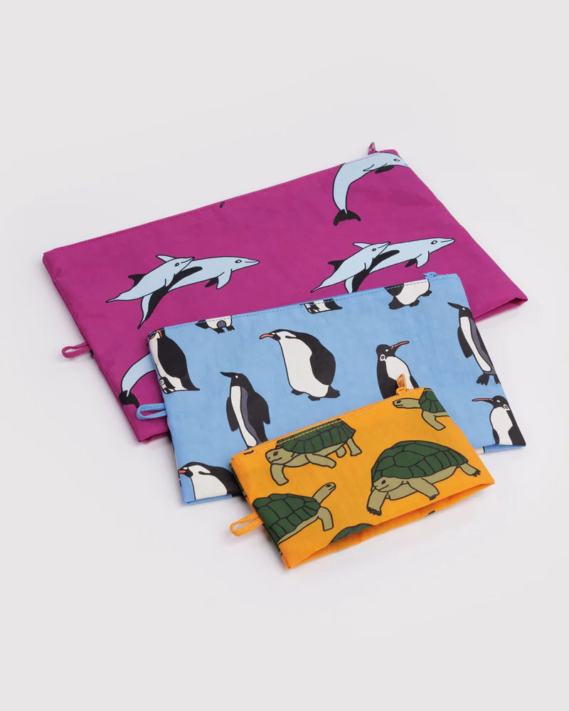 Go Pouch Set in Vacation Animals