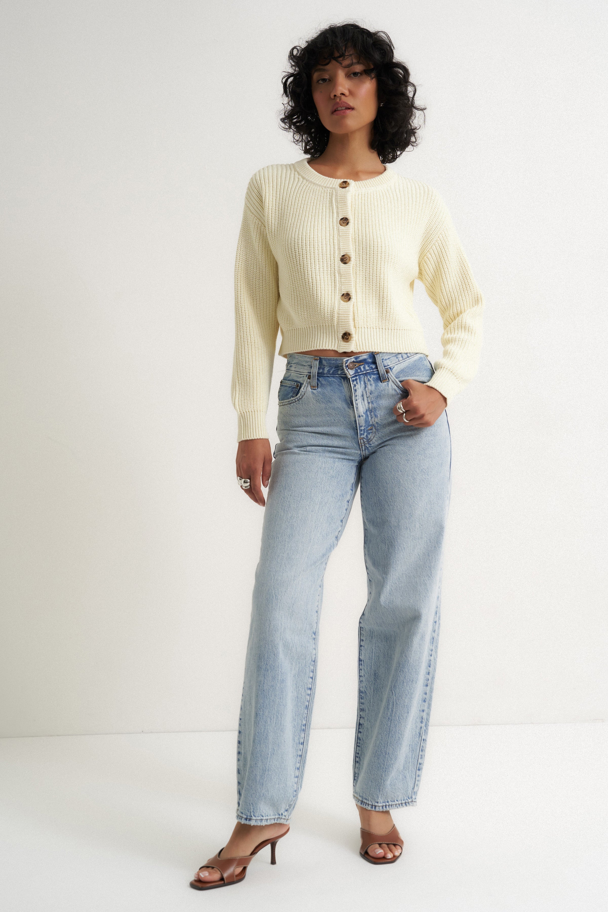 The Crop Cardi - Creme