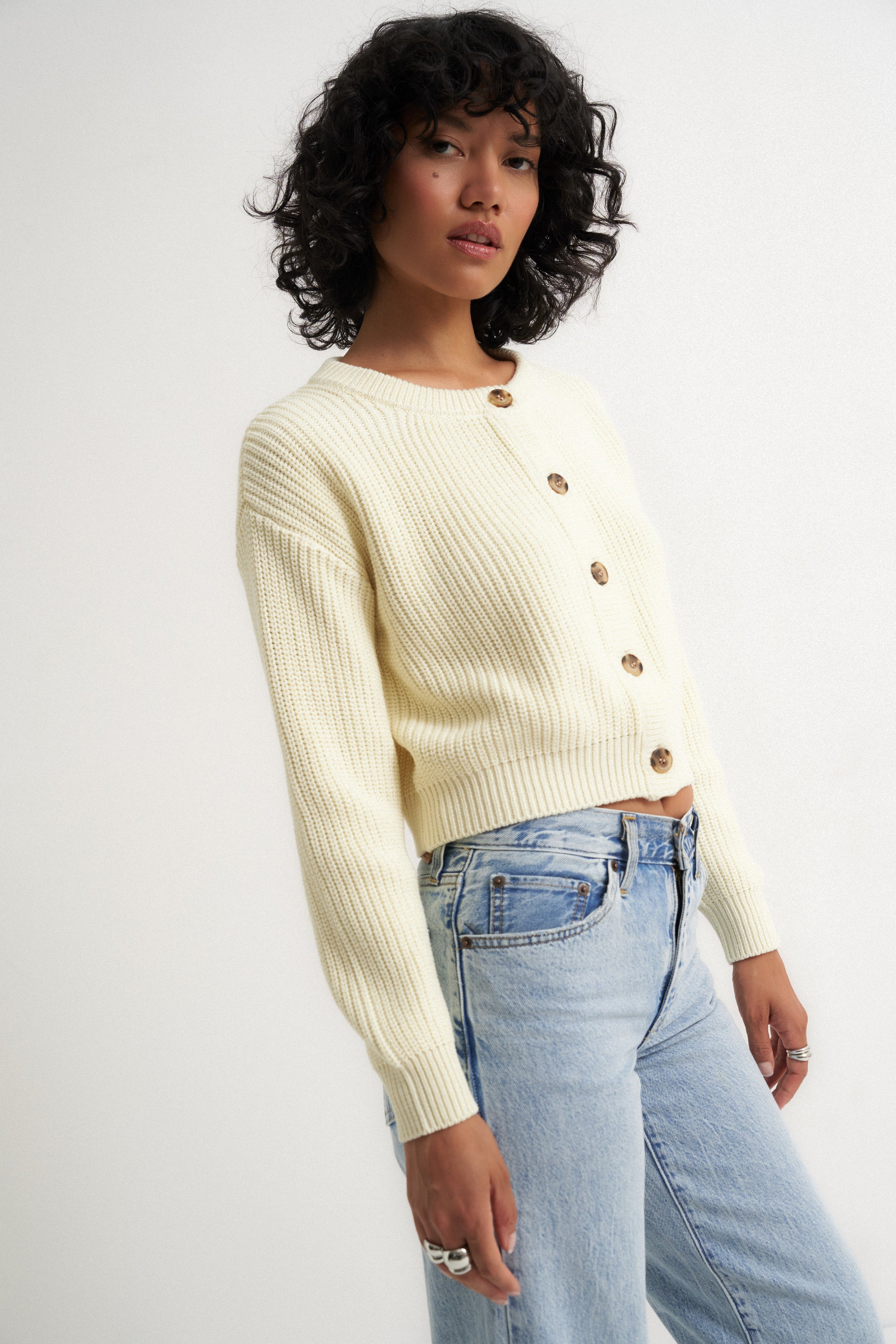 The Crop Cardi - Creme