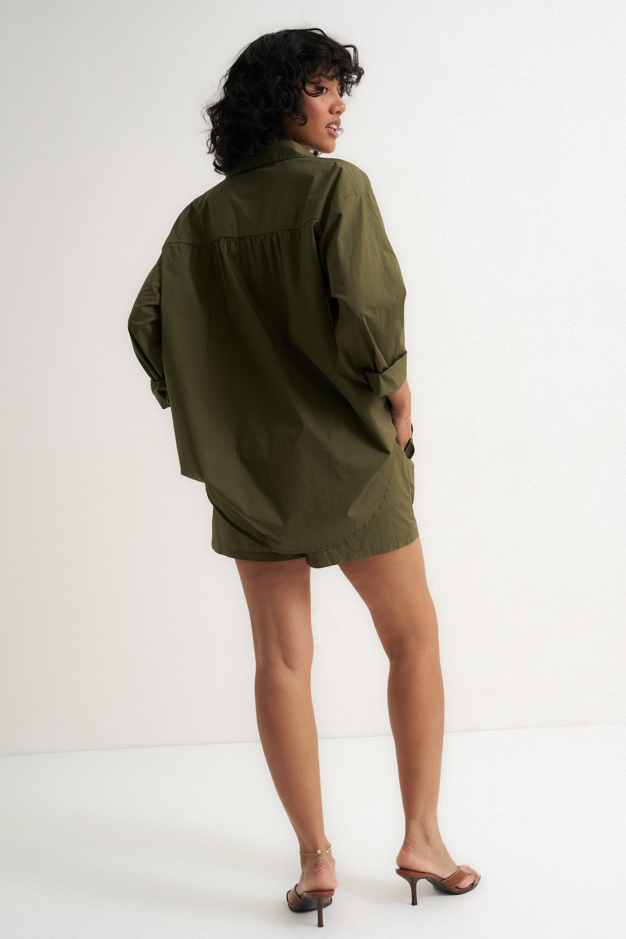 The Poplin Button Down - Olive