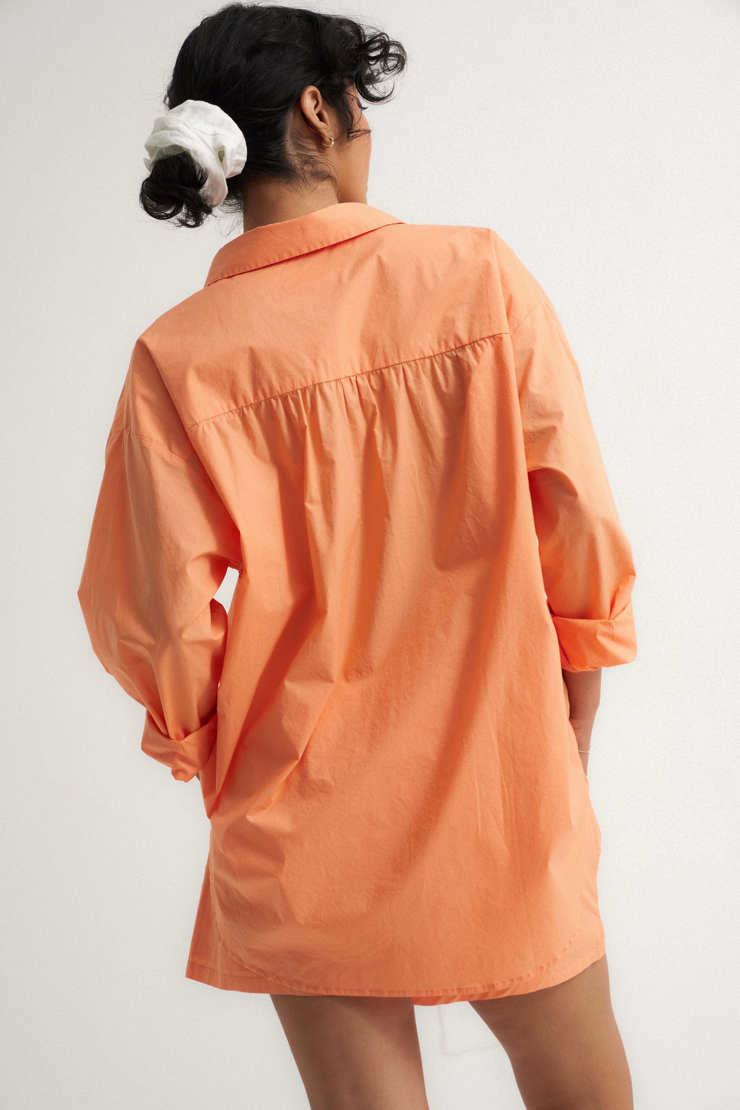 The Poplin Button Down - Peach