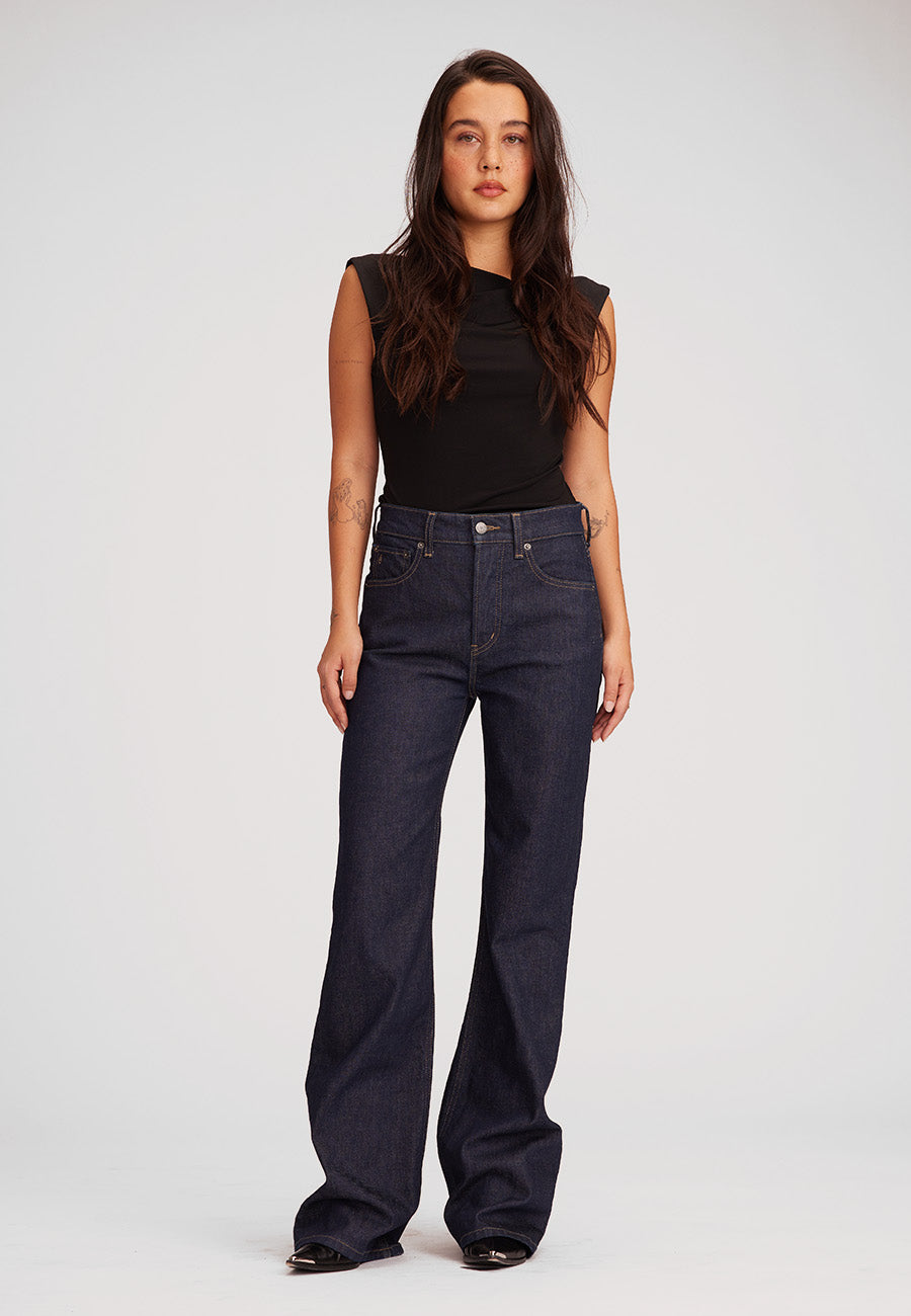 Echo High Rise Slim Boot - Greenwich