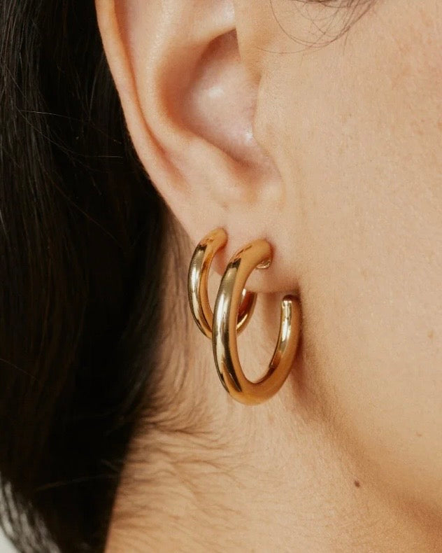 Party Hoops in Gold