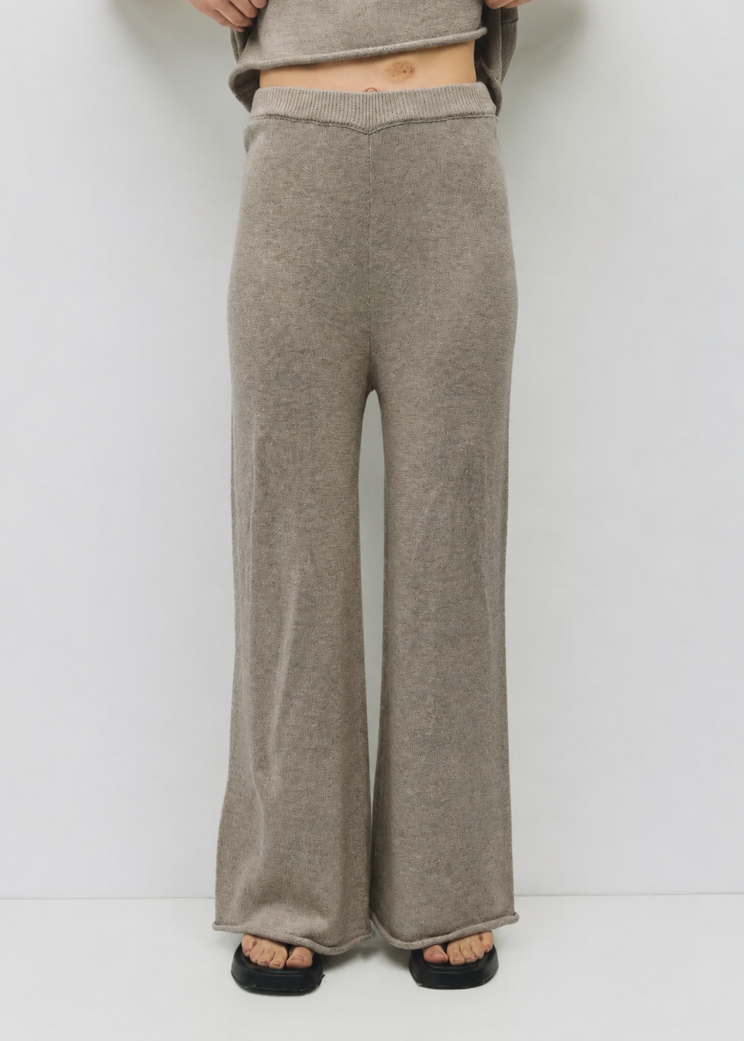 Hayes Knit Set