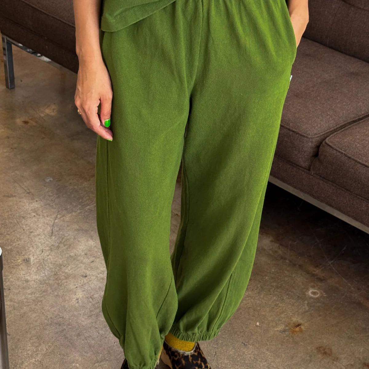 Balloon Pants in Collard Green
